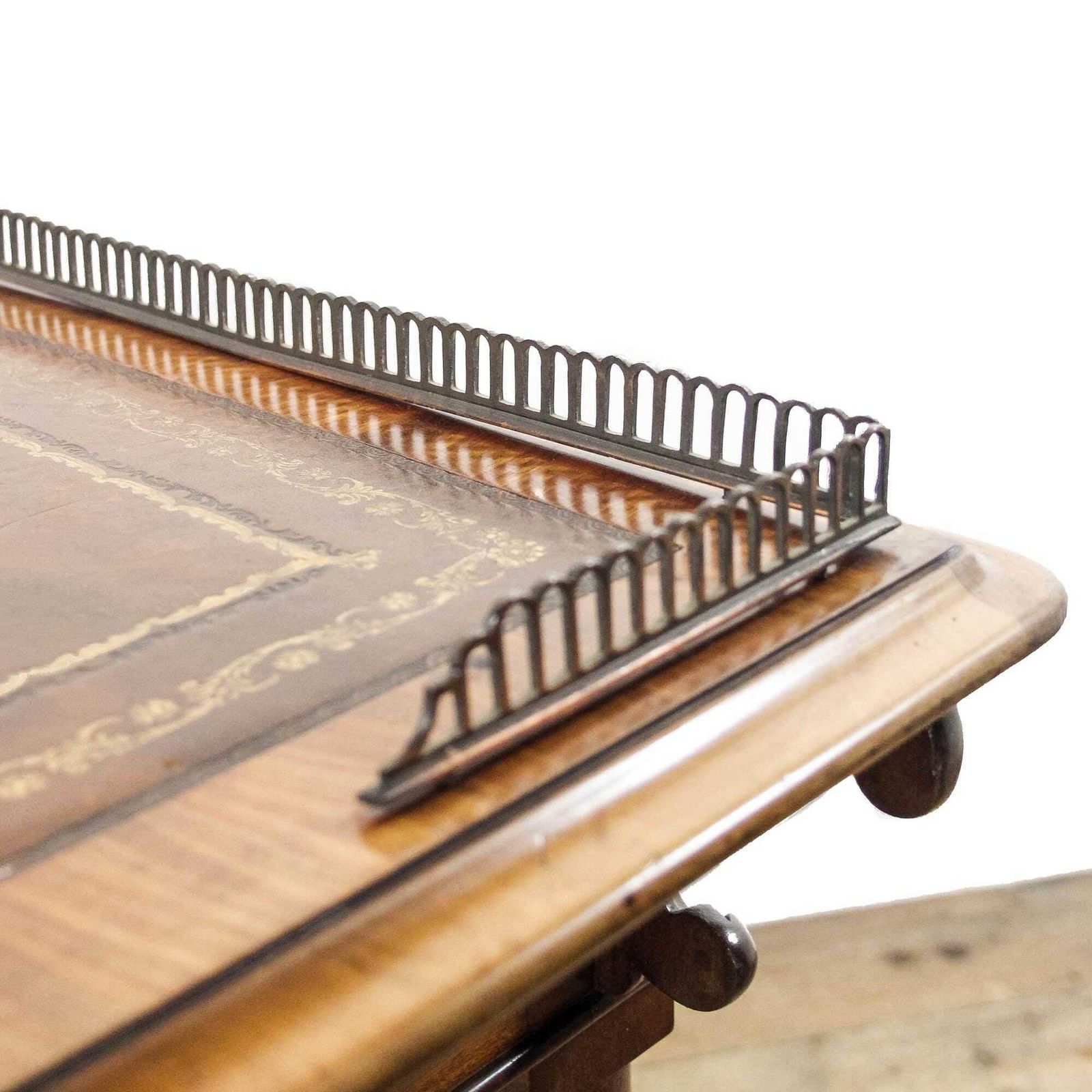 Antique Victorian Writing Table With Leather Inset Top | Antique Oak Desk | Office Furniture | Antique Desk | Office Furniture photo vinterior