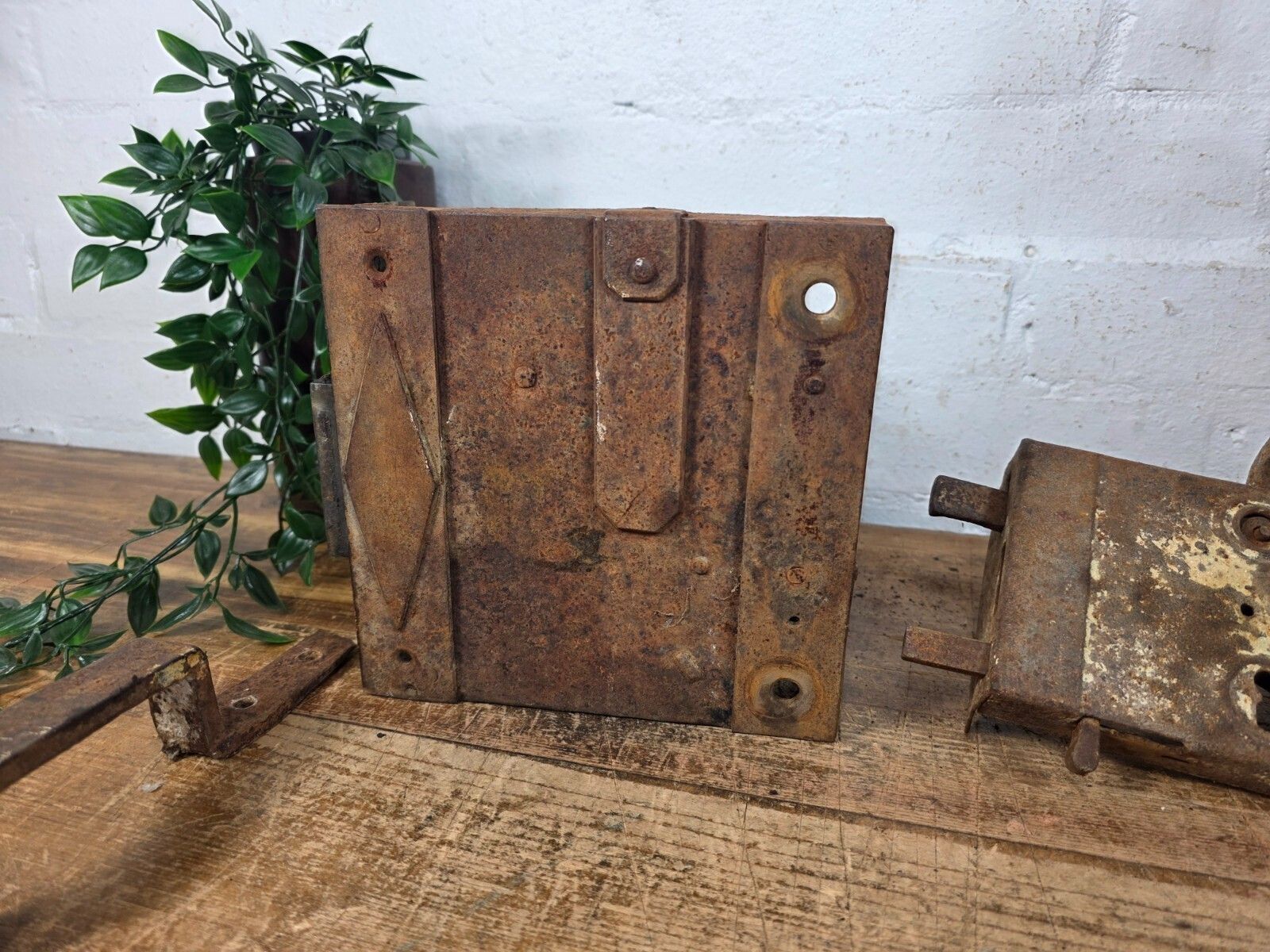Antique 17th 18th Century Blacksmith Made Door Lock With Key And Handle photo furniture