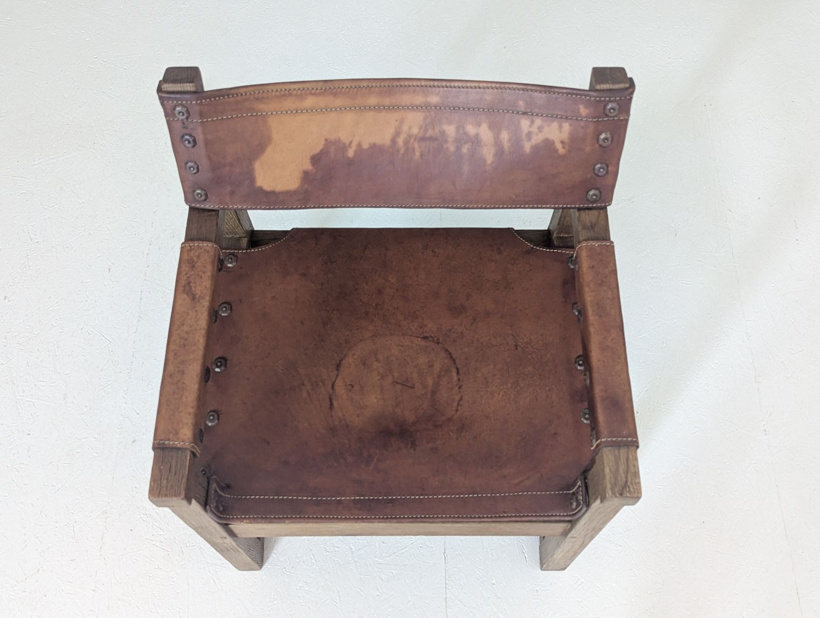 photo buy Spanish Brutalist Leather Armchair By Biosca, 1950s