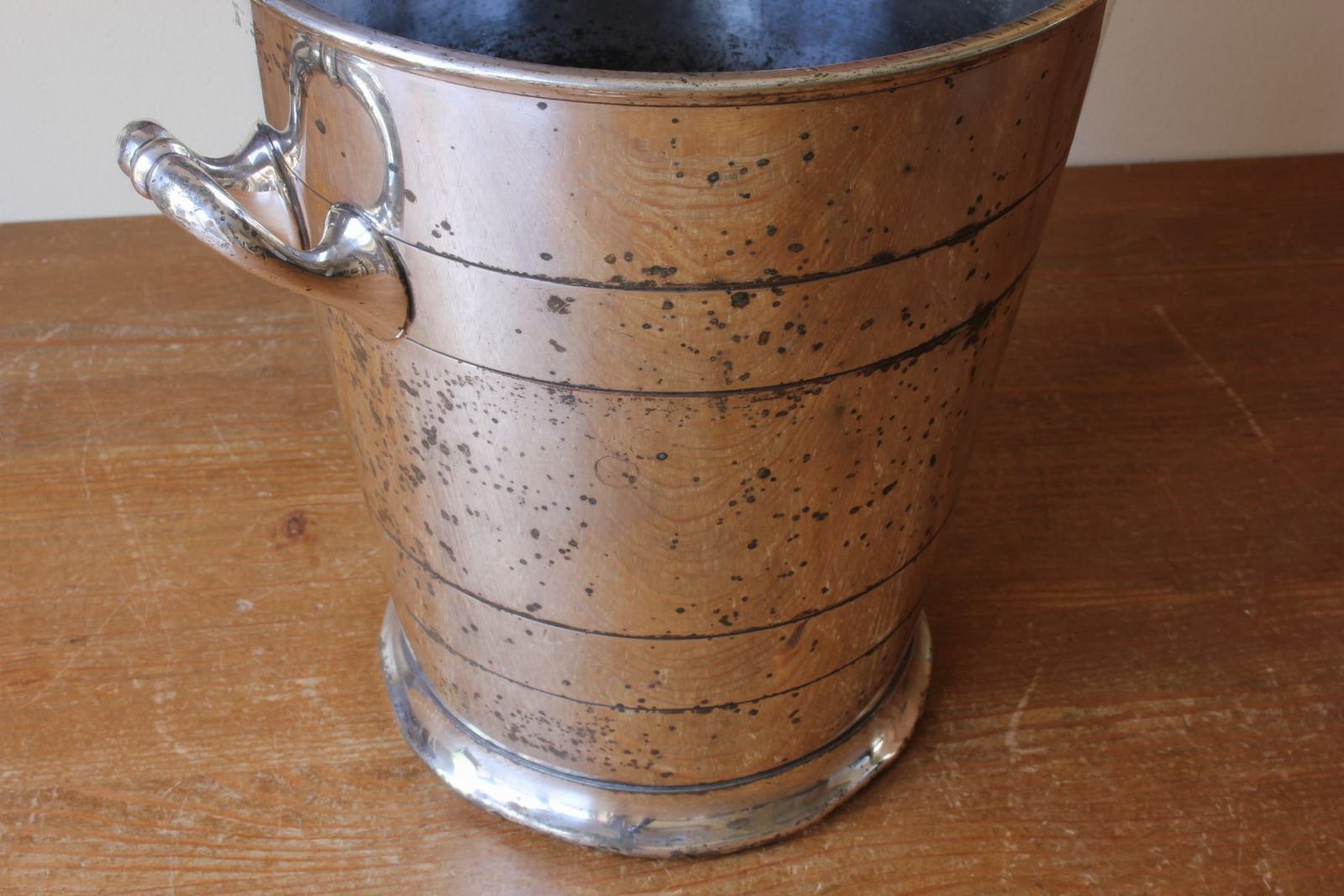 Home Decor Double Magnum Wine Cooler. Grosvenor House Jeroboam Champagne Bucket photo