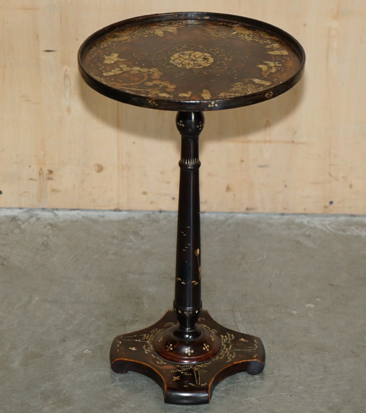 Pair Of Antique Chinese Chinoiserie Circa 1880 Mother Of Pearl Side End Tables photo for sale