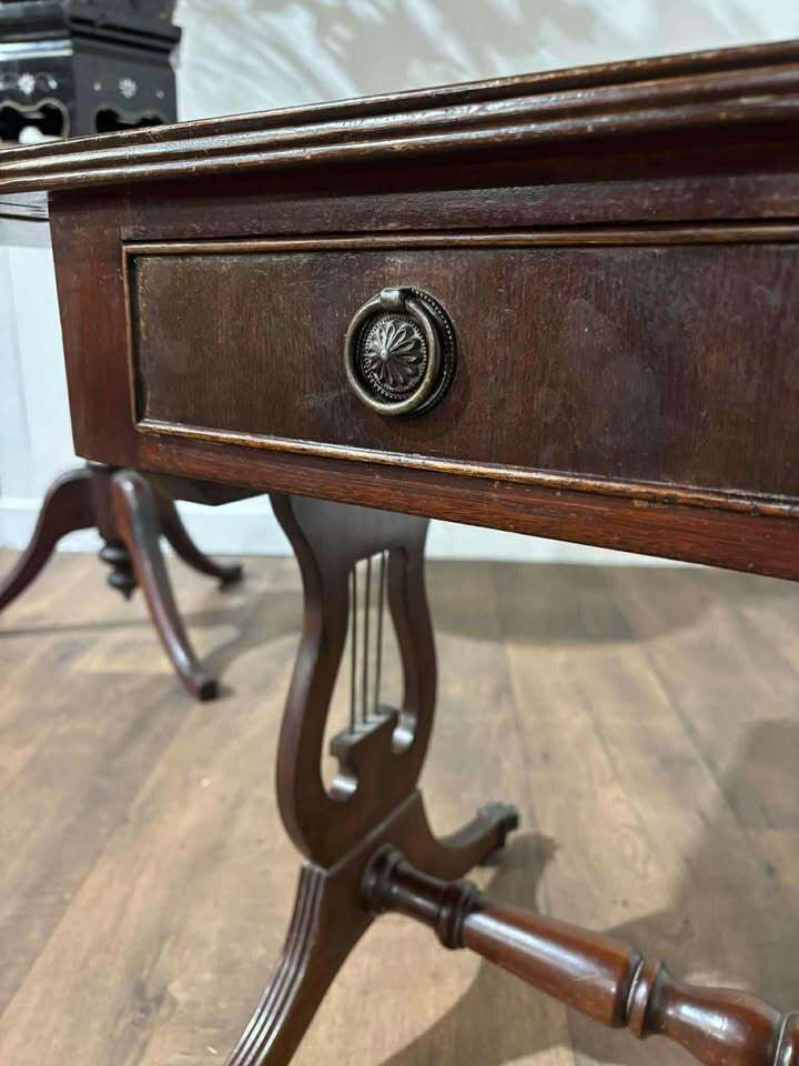Regency Style Drop Leaf Table photo 159.0
