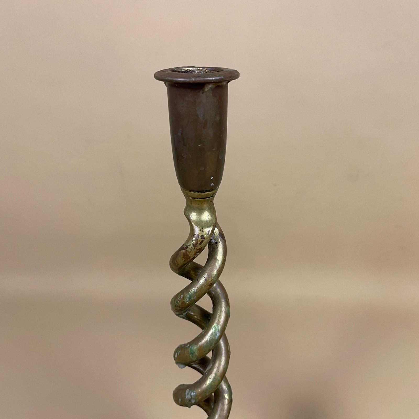 Antique Matching Pair Of Gold Brass Metal Candlestick Candle Stick Vintage Column Taper Dinner Candlesticks Twisted Twist Round Base Holders photo vinterior