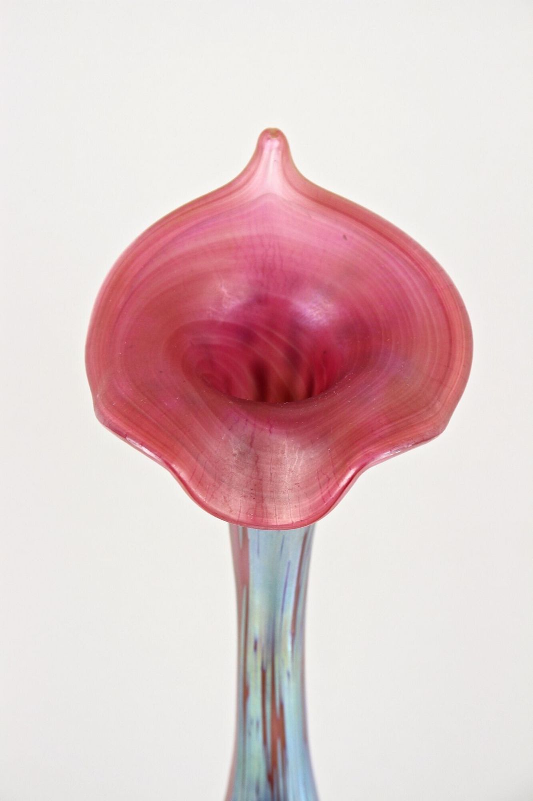 Art Nouveau Loetz Papillon Vase "Jack In The Pulpit"   Iridescent, Cz Ca. 1915 photo for sale