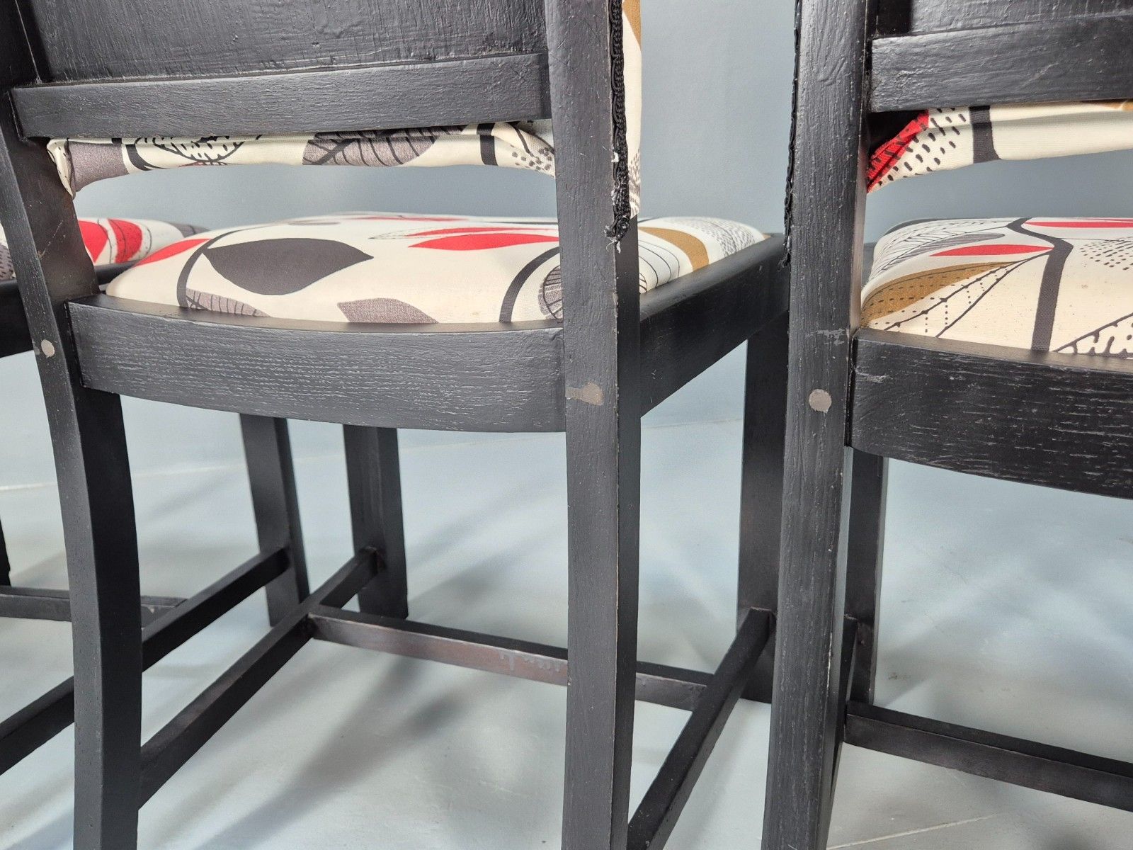photo furniture 4 Vintage Dining Chairs Revamped Modern Upholstery Black Painted Eb10167 Vdin