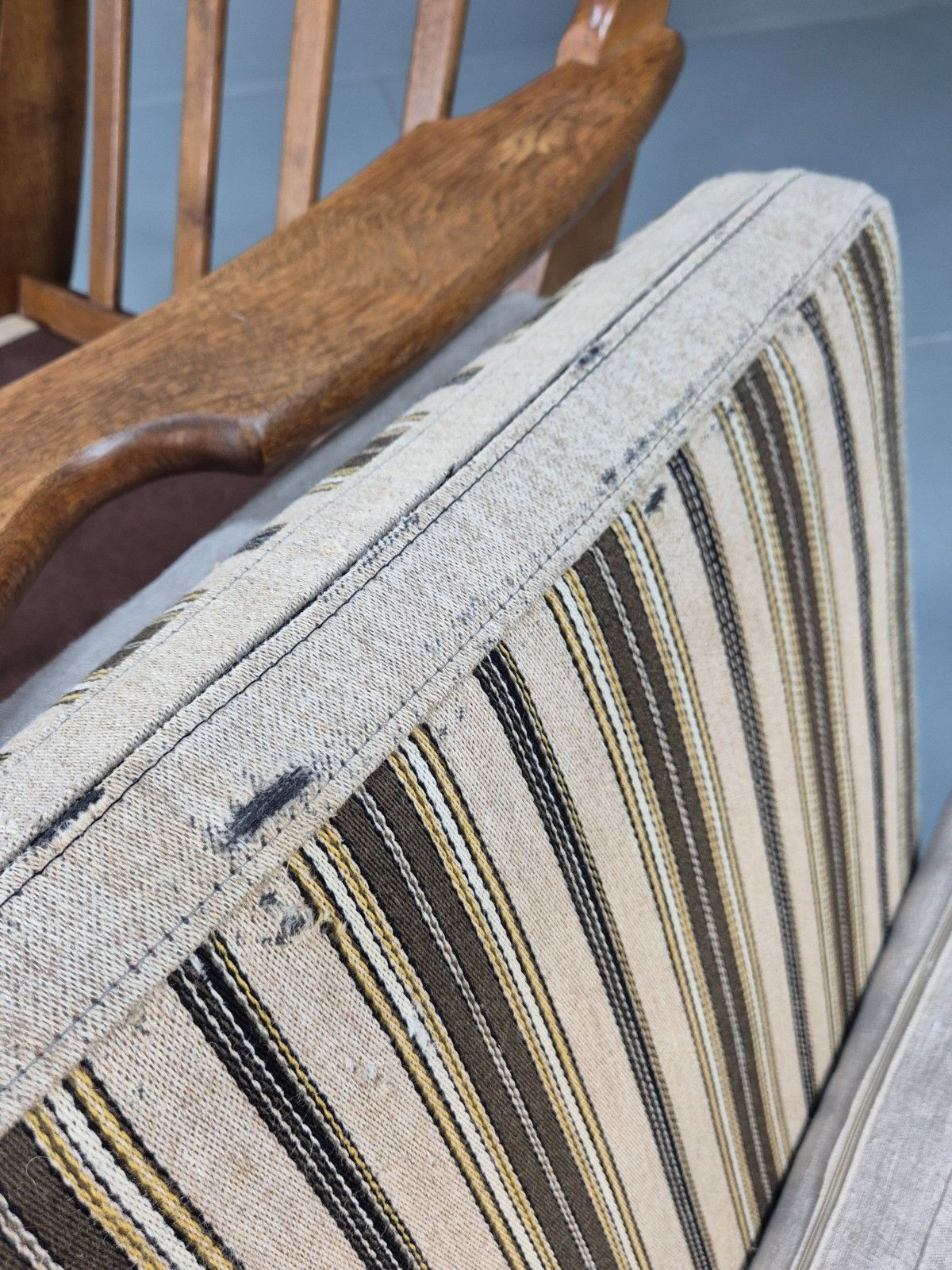 photo vintage Vintage 1970s Danish Oak Framed Kjaernulf Style Lounge Chair Retro Eb9674 Mnor