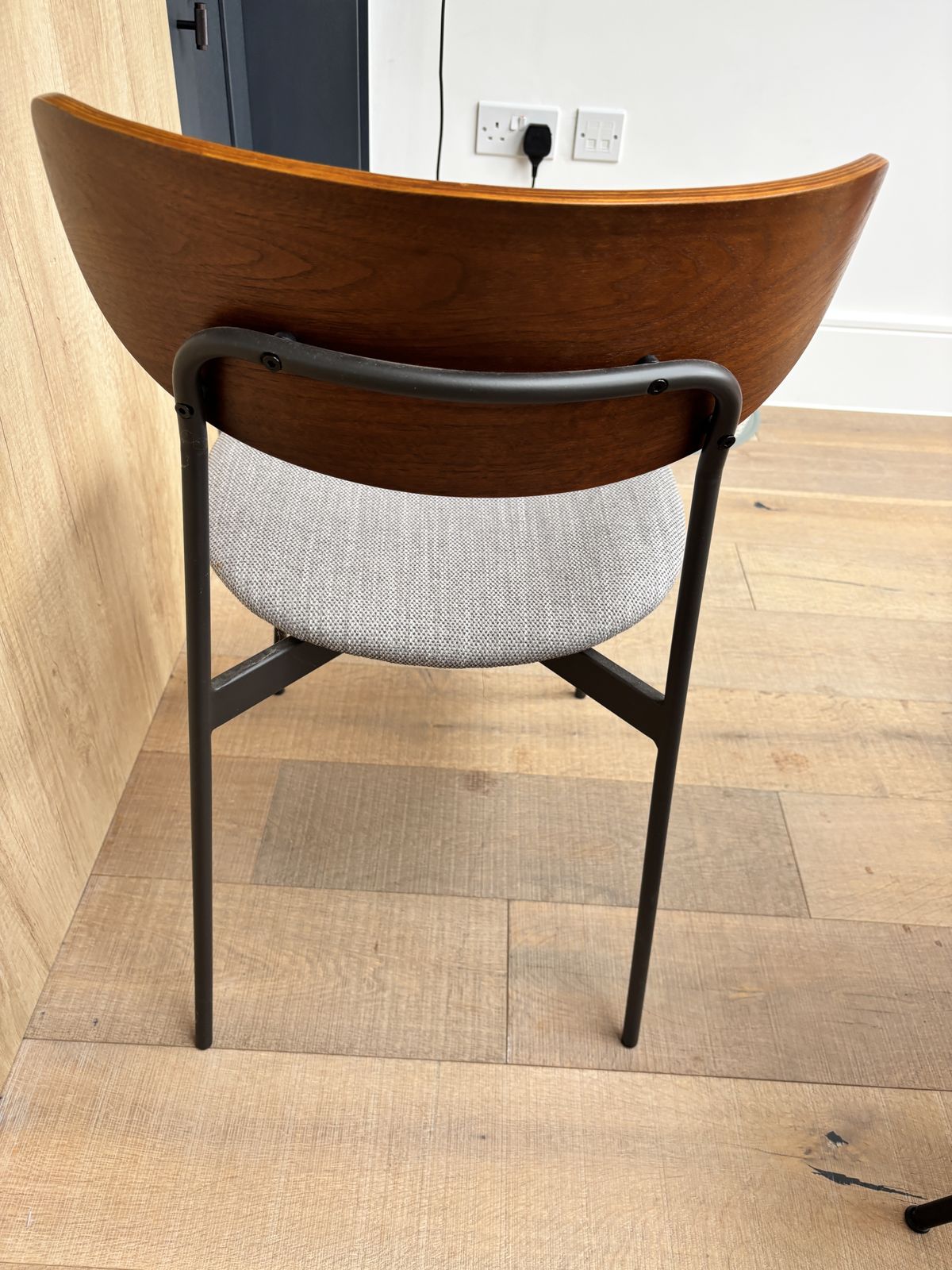 West Elm Mid Century Modern Petal Dining Chair In Dark Walnut photo 220.0