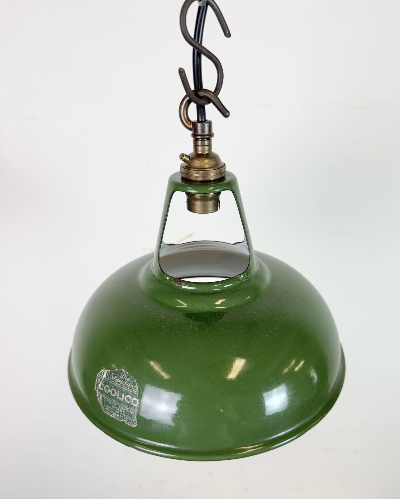 photo vintage Industrial Green Enamel Factory Pendant Lamp From Coolicon, 1950s