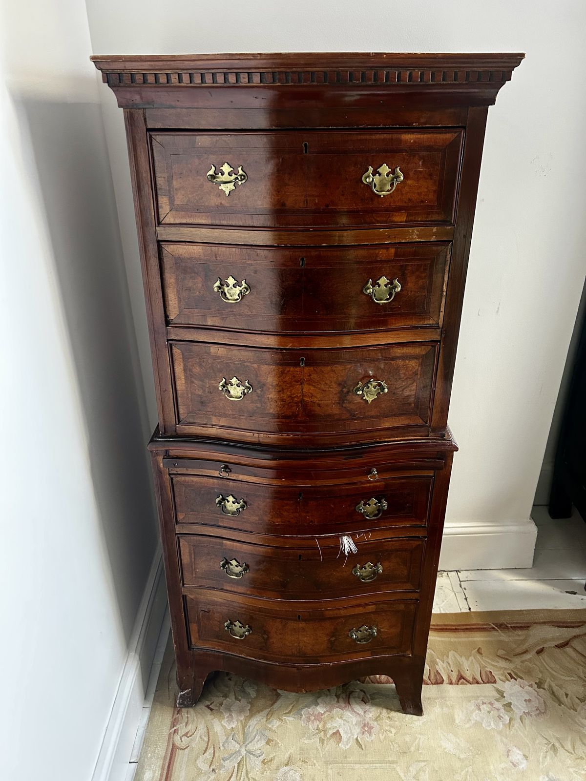 Georgian Gentleman’s Chest Of Drawers