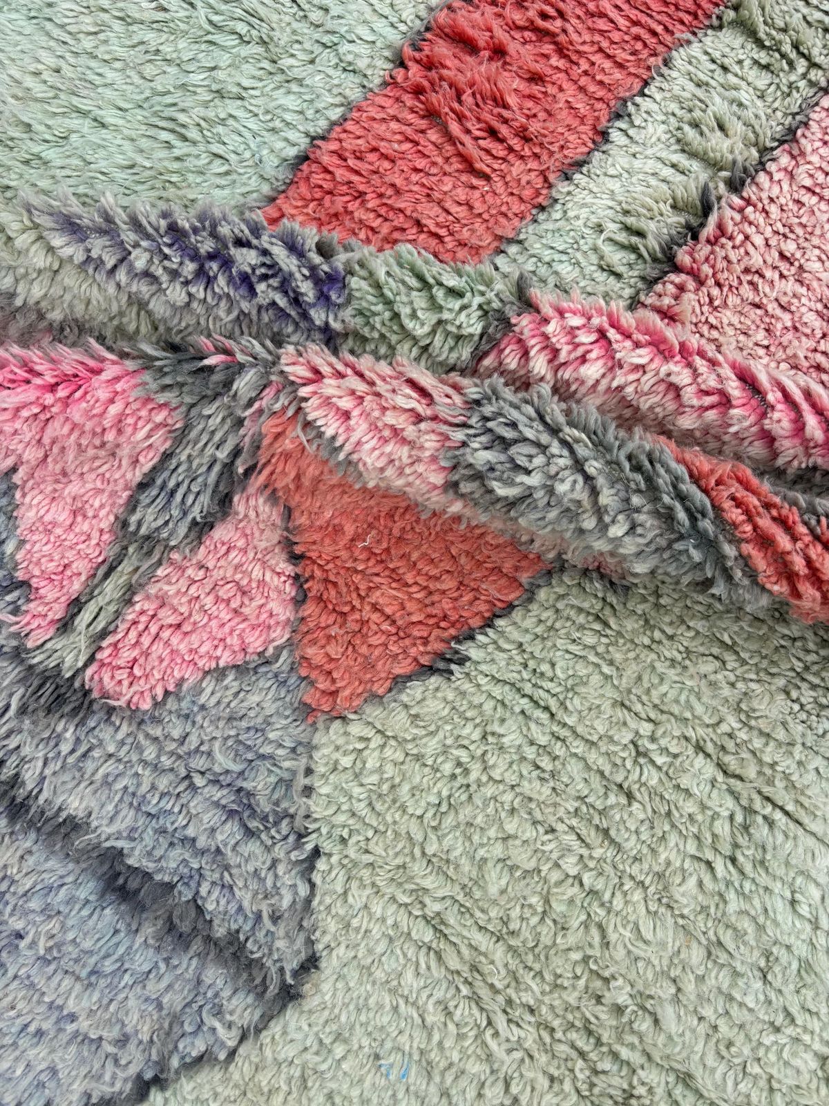 Authentic Moroccan Boujad Pink Berber Wool Rug 170x260 Cm   Handwoven Geometric Boho Area Carpet   Tribal Wool Rug photo Textiles