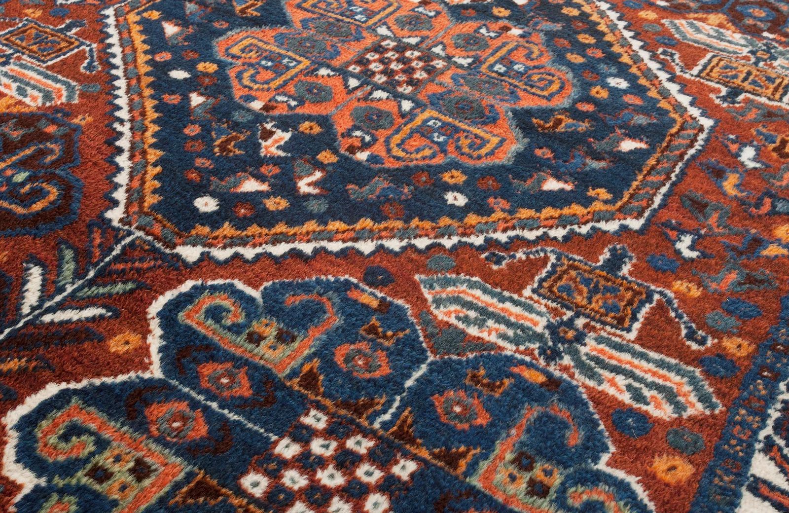 Vintage Shiraz Rug 165x113cm photo furniture