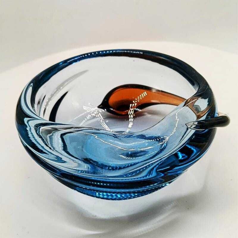 1960s Ashtray Or Catch All In Blown And Handcrafted Murano Glass. Made In Italy. photo 199.0