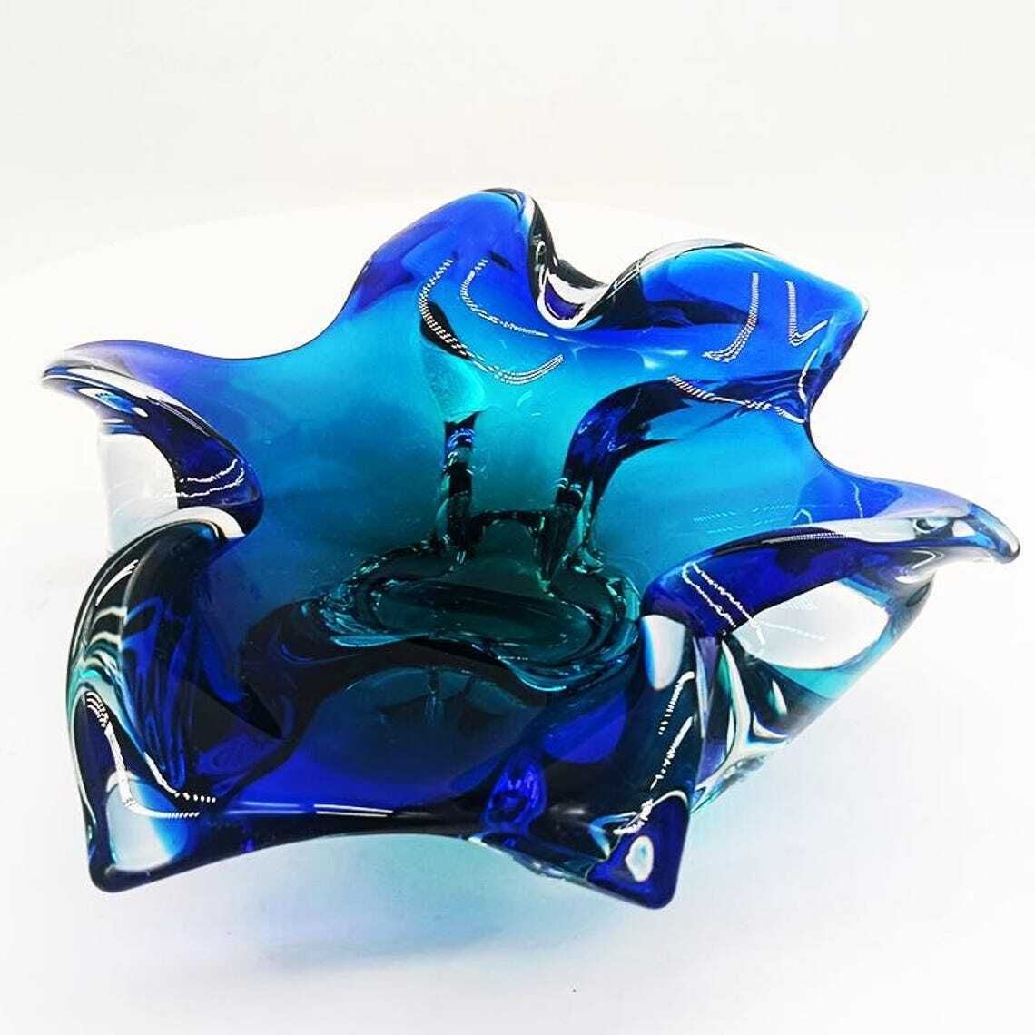 1960s Big Ashtray Or Catch All In Murano Glass. Made In Italy. photo 236.0