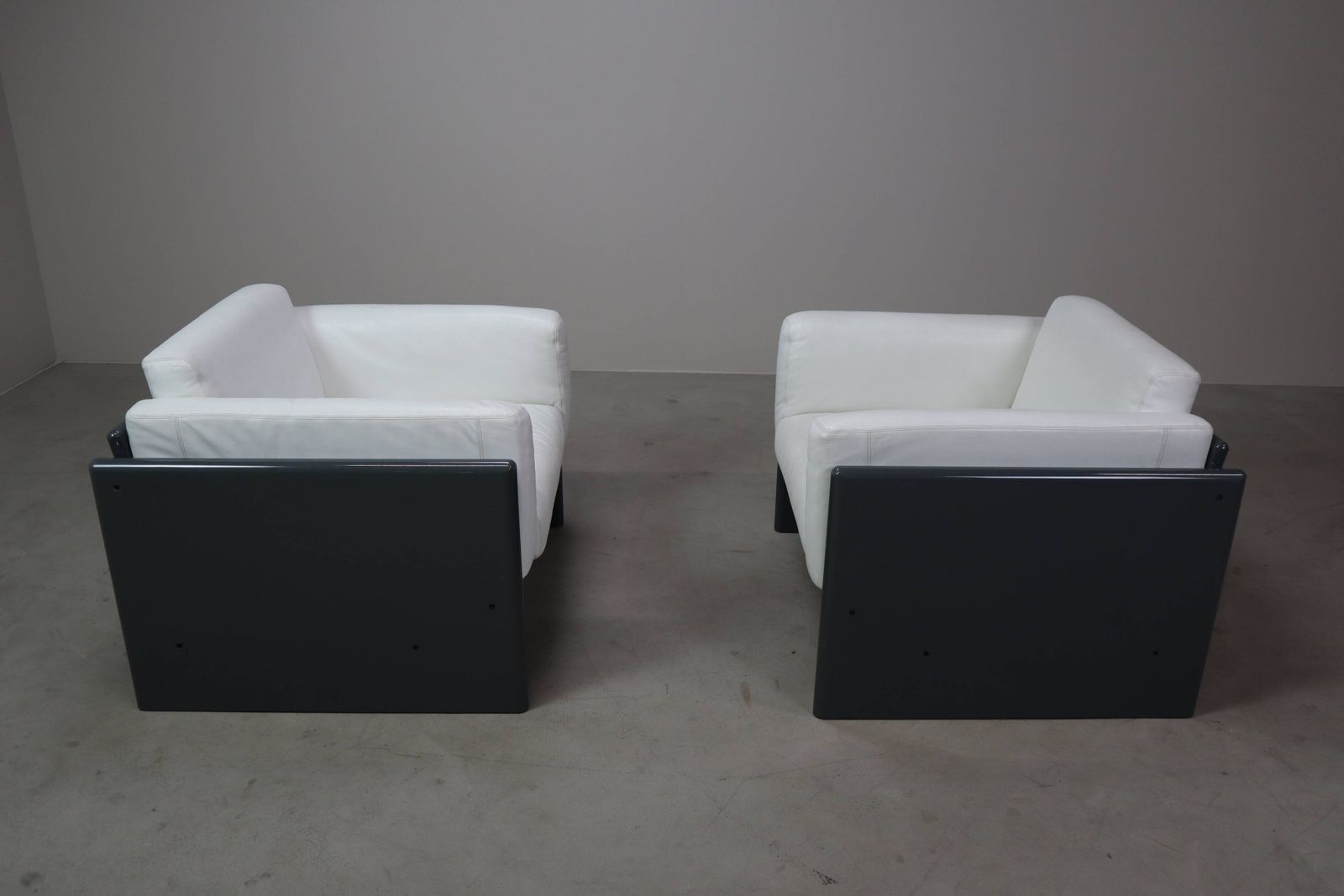 photo buy Set Of “Arnolfo” Armchairs For Simon International, Italy 1971