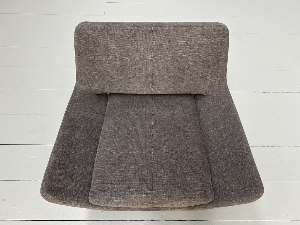 photo buy Pair Of B&B Italia “Metropolitan Me84” Armchairs – In Mid Grey Fabric