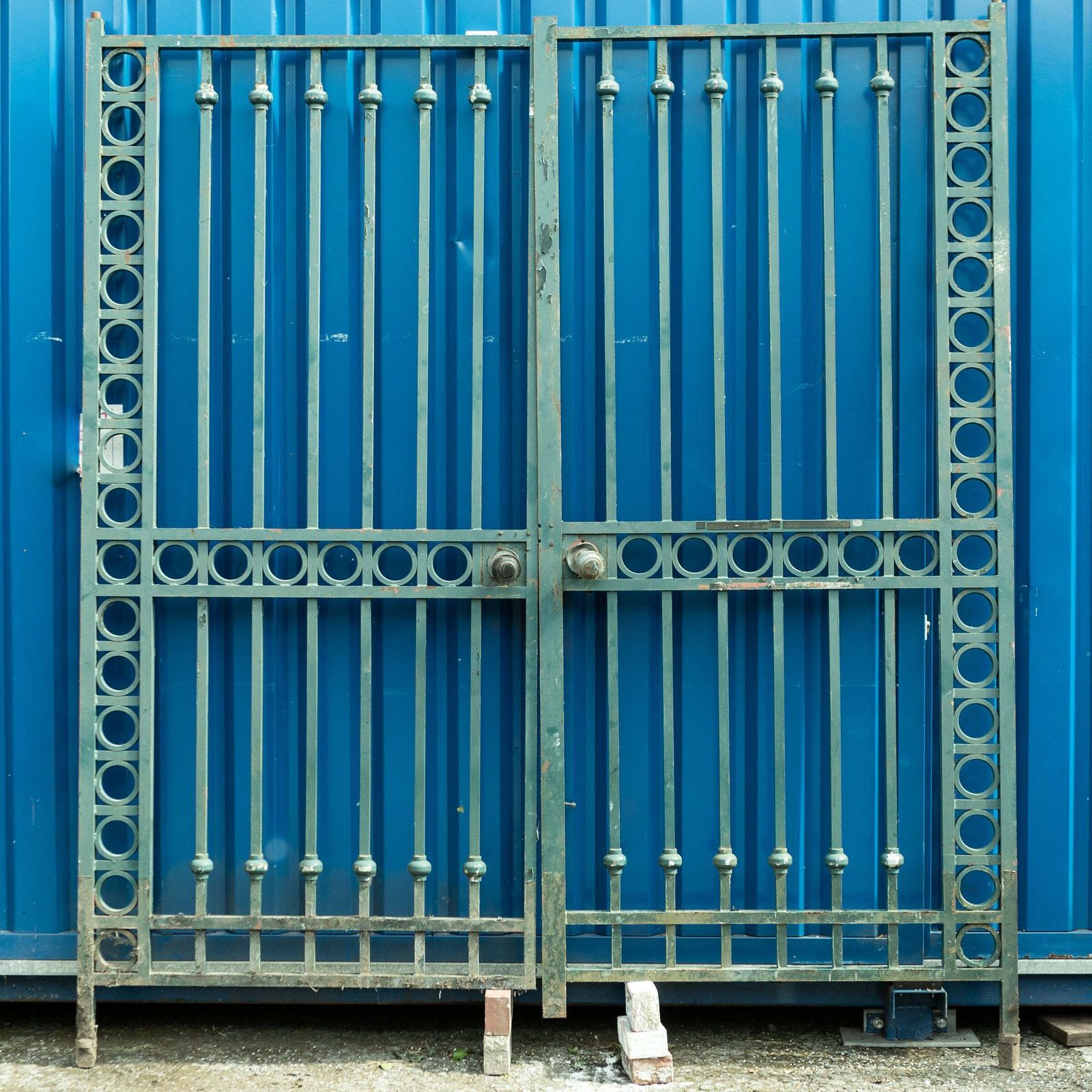 Antique Art Deco Iron Gates With Optional Arched Crest (2 Pairs Available) photo 3200.0