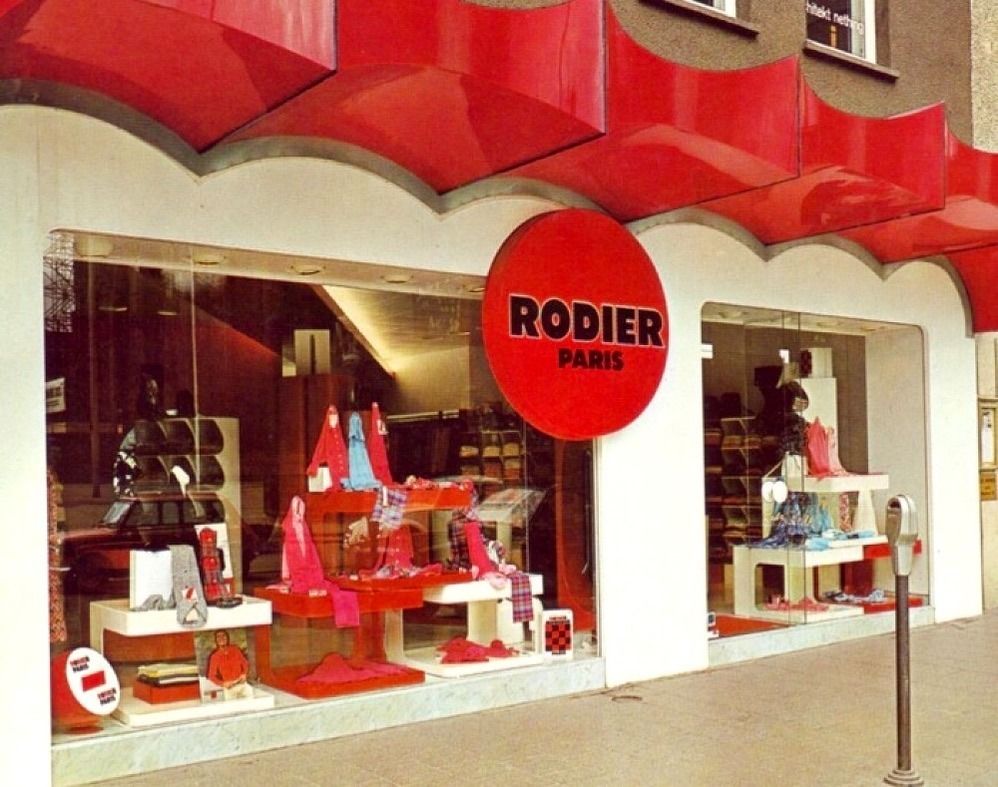 photo for sale Large Fiberglass Side Table By Valerie Doubroucinskis For Rodier, France, 1970s