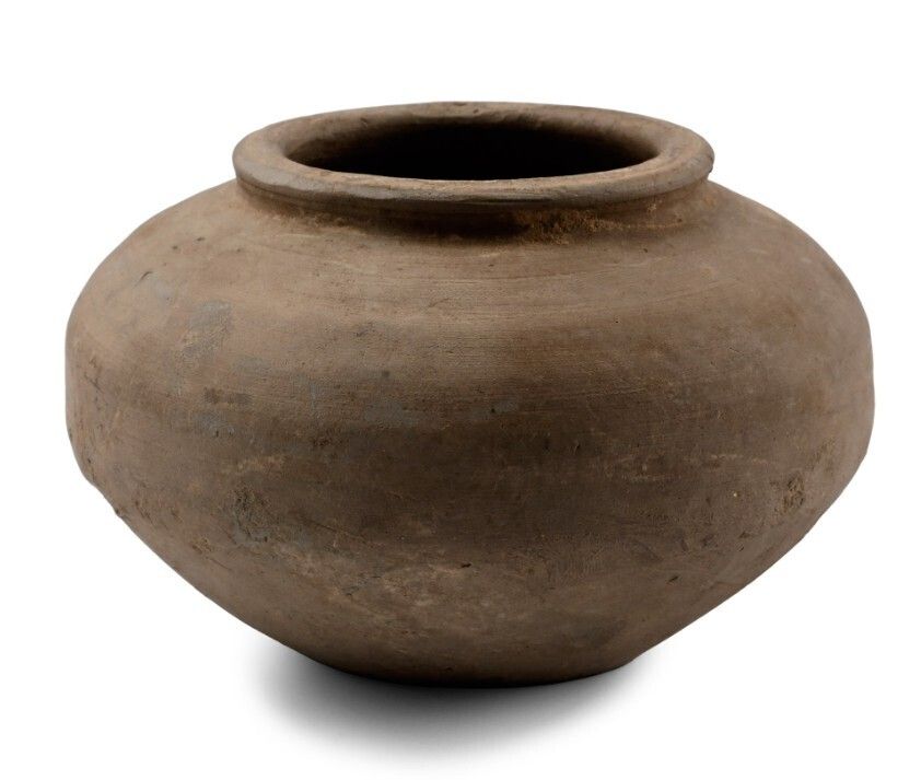 *** Nearly 2000 Years Of Age *** Chinese Han Dynasty Grey Ware Jar 206 B.C. 220 A.D photo for sale