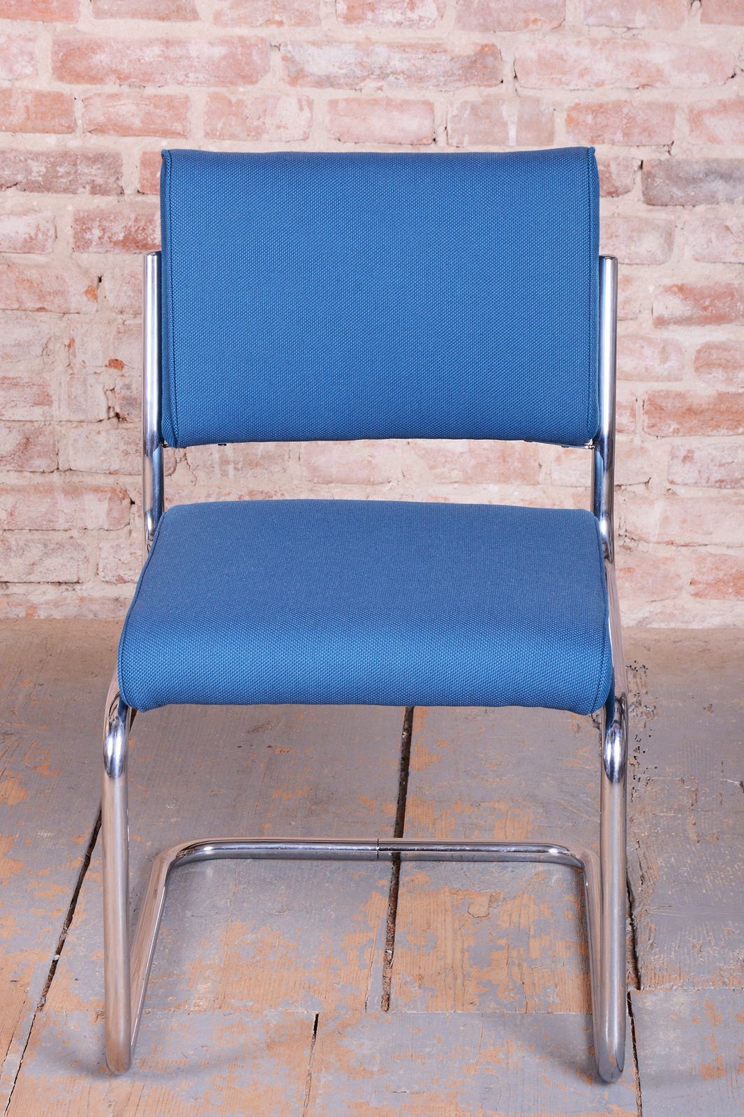 1650.0 Pair Of Restored Bauhaus Chairs, By Hynek Gottwald, Chrome, Czech, 1930s photo