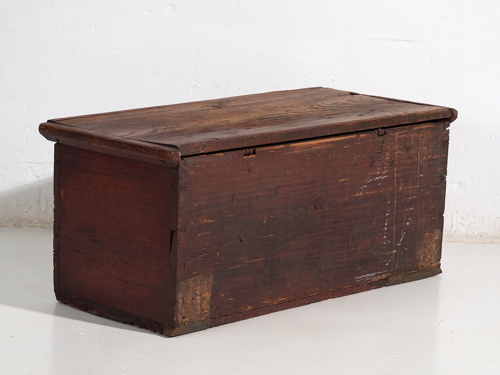 photo for sale Antique Chest Painted With Floral Motifs And Iron Lock (C.1820) #47