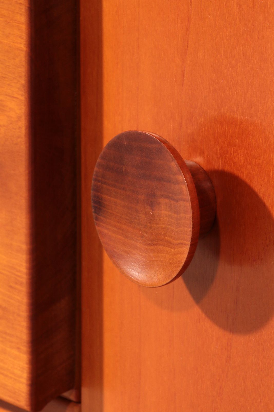photo vinterior Torbecchia Sideboard In Walnut By Giovanni Michelucci For Poltronova, 1964