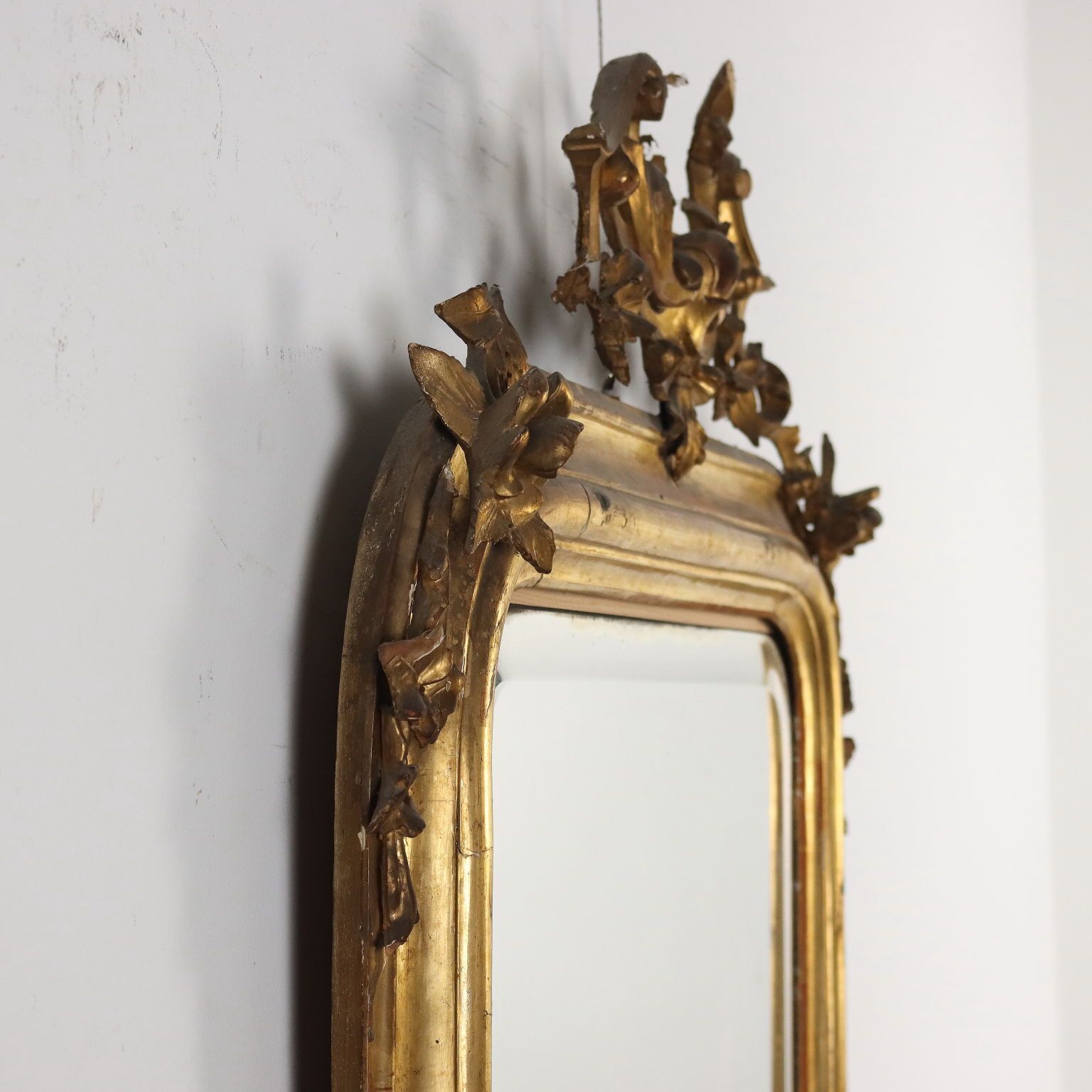 photo furniture Antique Mirror Gilded Wood Lombardy XIX Century