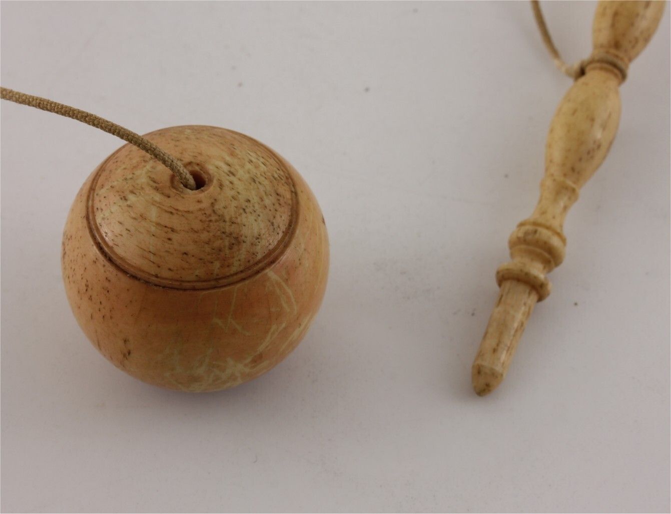 Home Decor Bone Cup & Ball Game. Bilbocatch Bilboquet Game Of Skill. C1820. photo