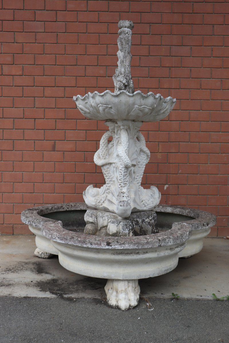 photo vinterior Large Early 20th Century Garden Fountains, Set Of 2