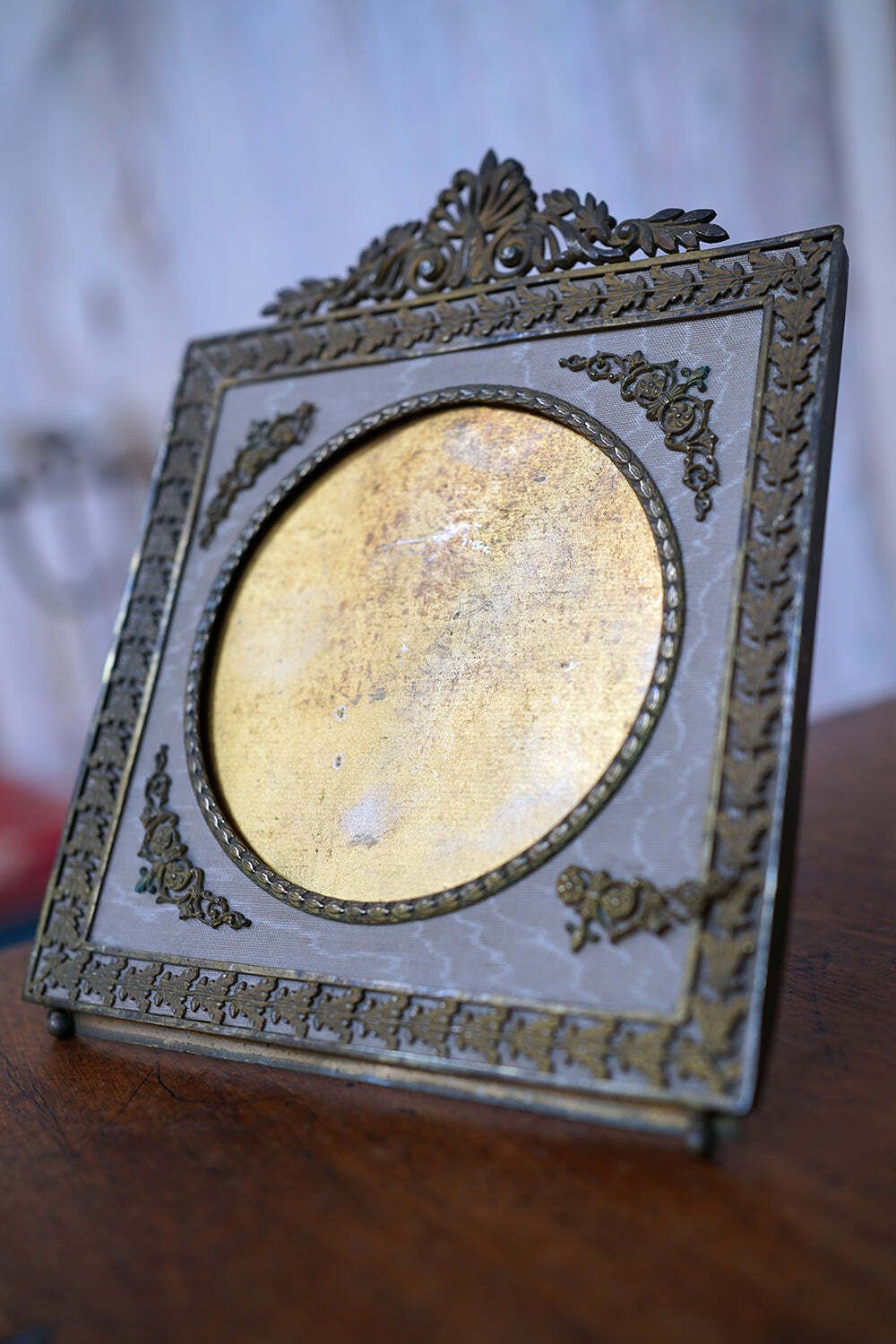 photo for sale A Large Collection Of Seventeen Late Victorian & Edwardian Gilt Metal Photograph Frames C.1900