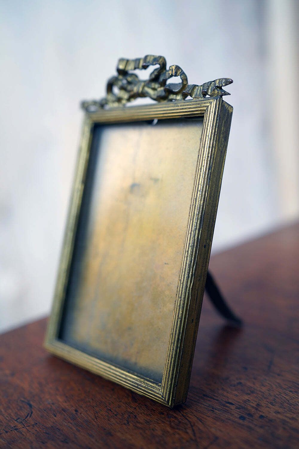 photo buy A Large Collection Of Seventeen Late Victorian & Edwardian Gilt Metal Photograph Frames C.1900