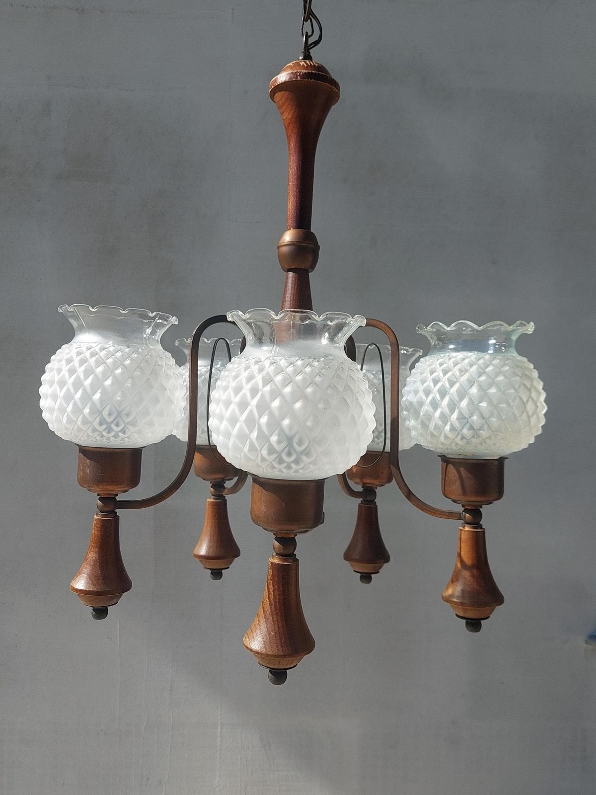 Vintage 5 Arm Wooden Chandelier – Mid Century Pineapple Glass Ceiling Light With Copper Details, Retro Dining Room Pendant Lamp photo furniture