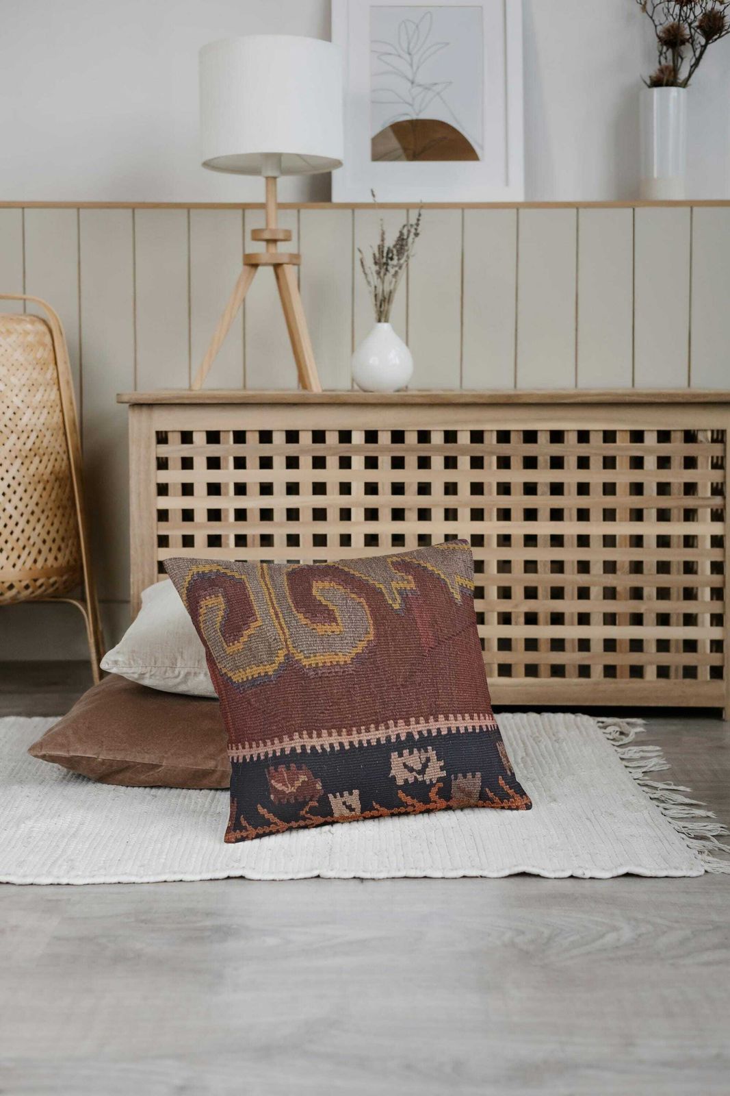 Hand Woven Kilim Cushion Cover 45 × 45 Cm Turkish Style Traditional Vintage Design photo furniture