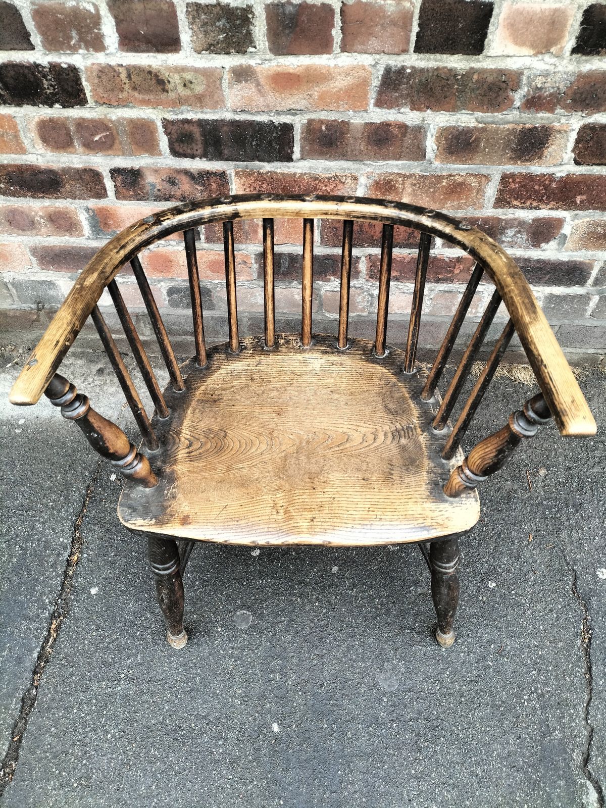 19th Century Windsor Chair With Great Patina photo furniture