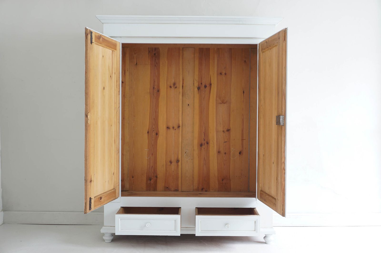 Antique Continental Wardrobe (Knockdown) photo for sale