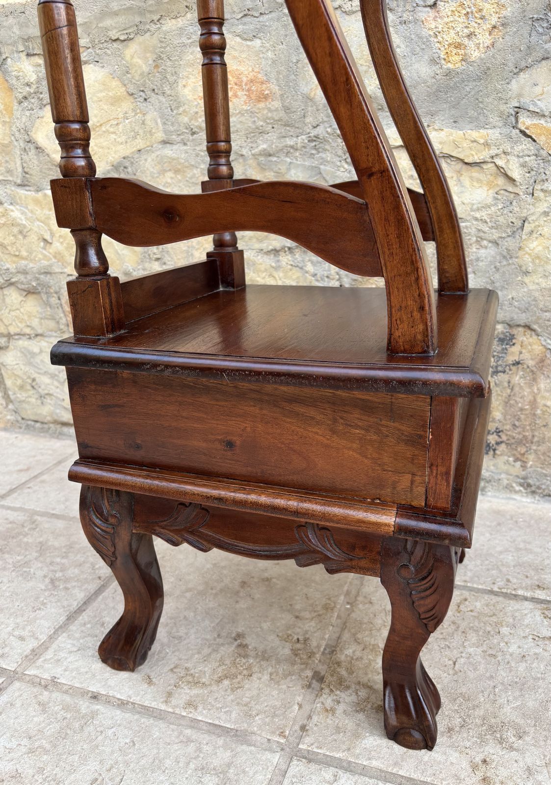 1473.4 Antique English Chippendale Hardwood Valet Stand With One Drawer photo