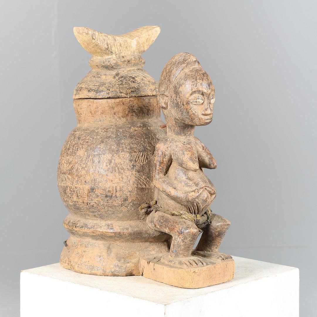 Rare Baule Mouse Oracle Box (Gnamien Kpan) Ivory Coast, Mid 20th Century Carving photo furniture