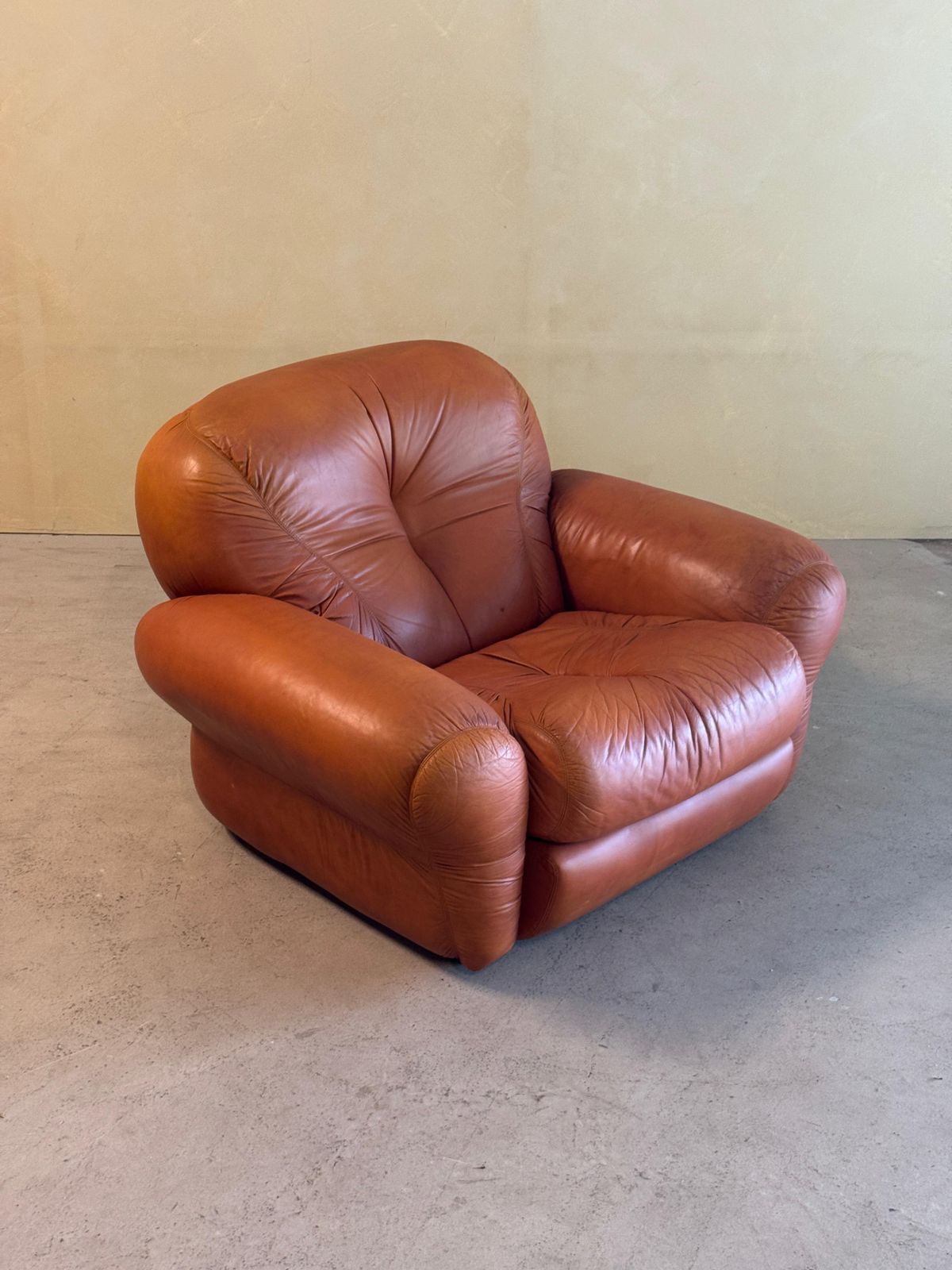 Orignal Italian Vintage Leather Armchair, 1970s