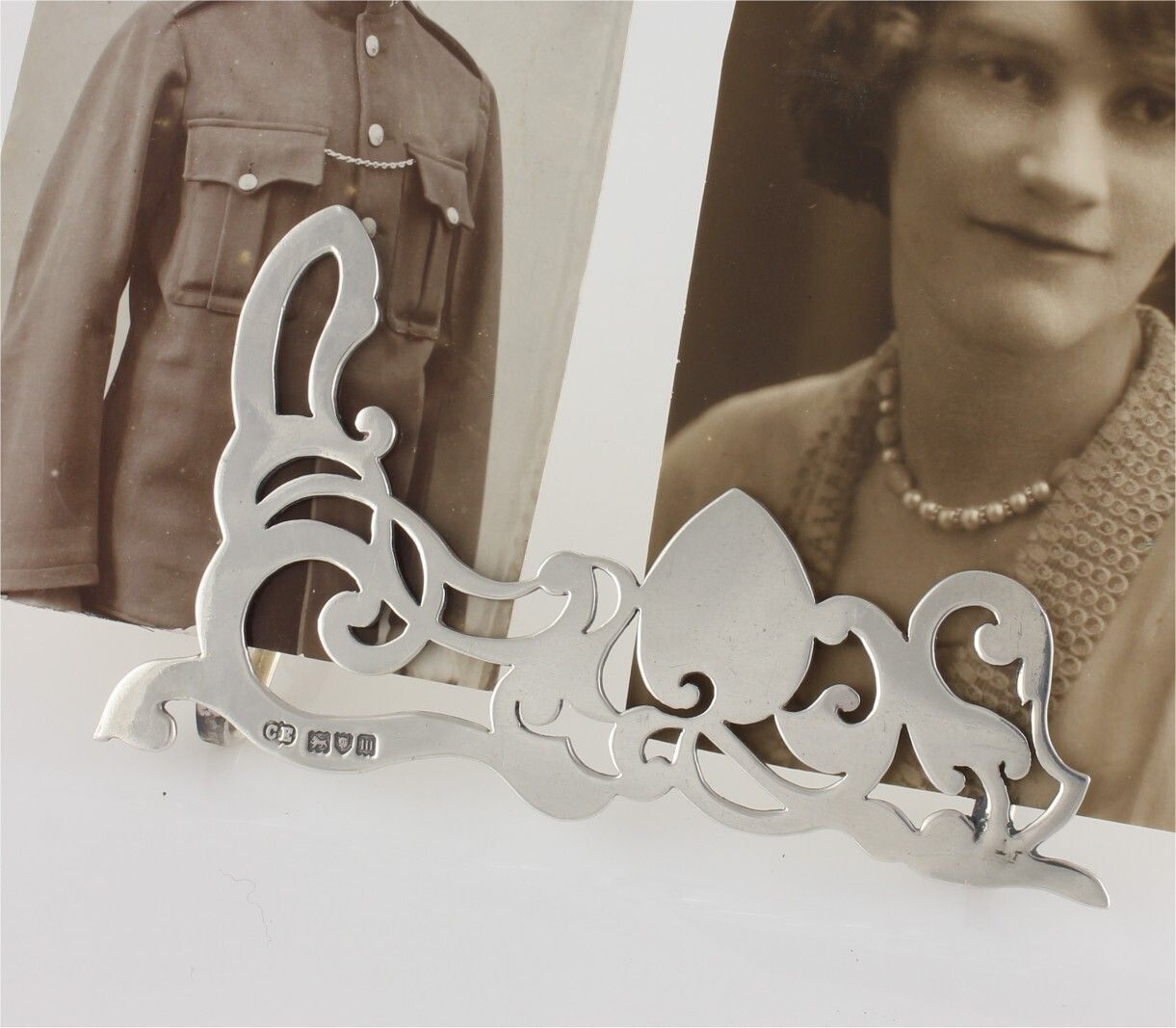 Edwardian Silver Fancy Design Menu Holder. Photograph Clip Frame. 1907.