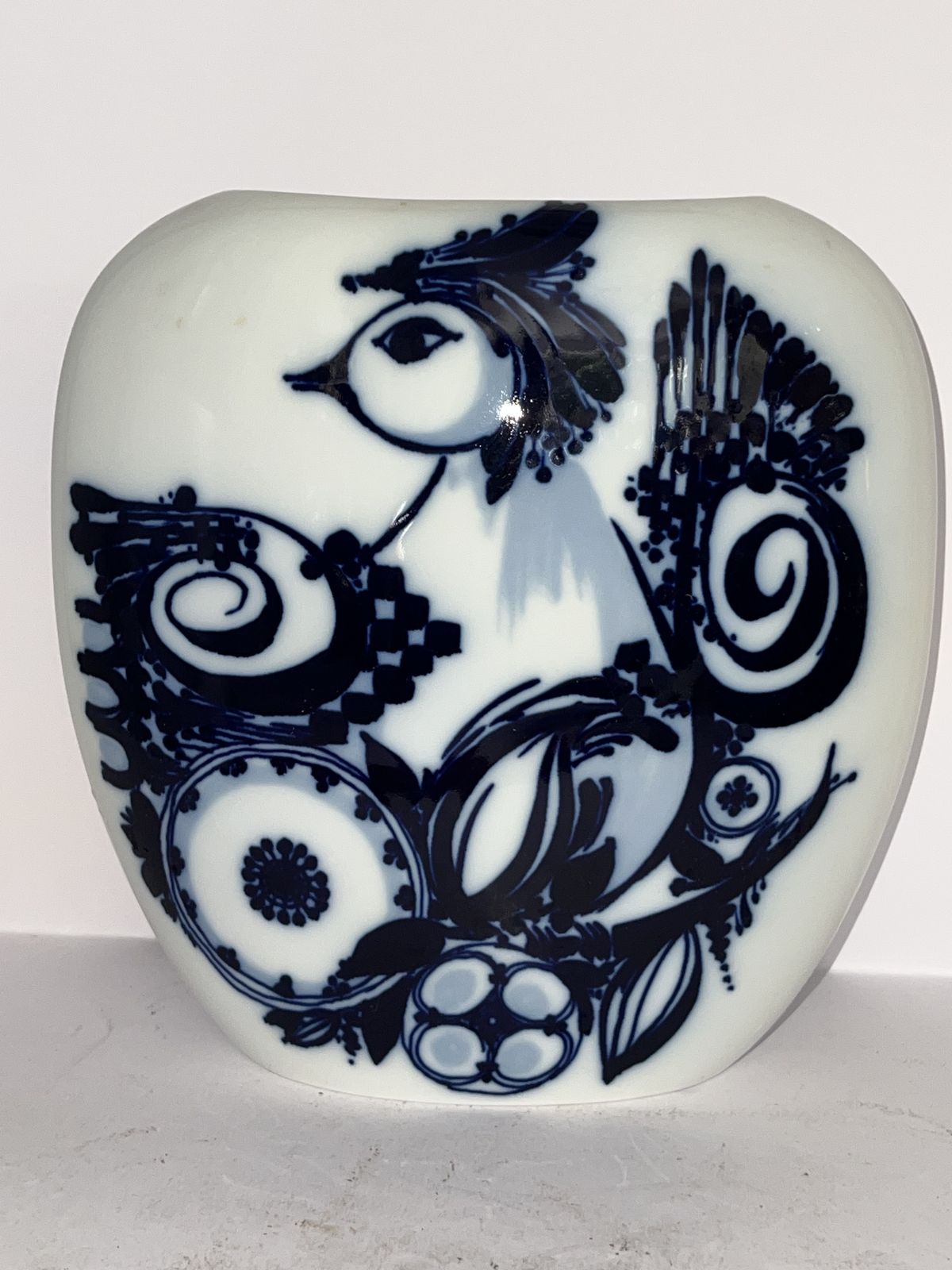 Rosenthal Studio Line Vase – Bjørn Wiinblad “Blue Bird” Design, Shape 2666 (C. 1960s–70s) photo for sale