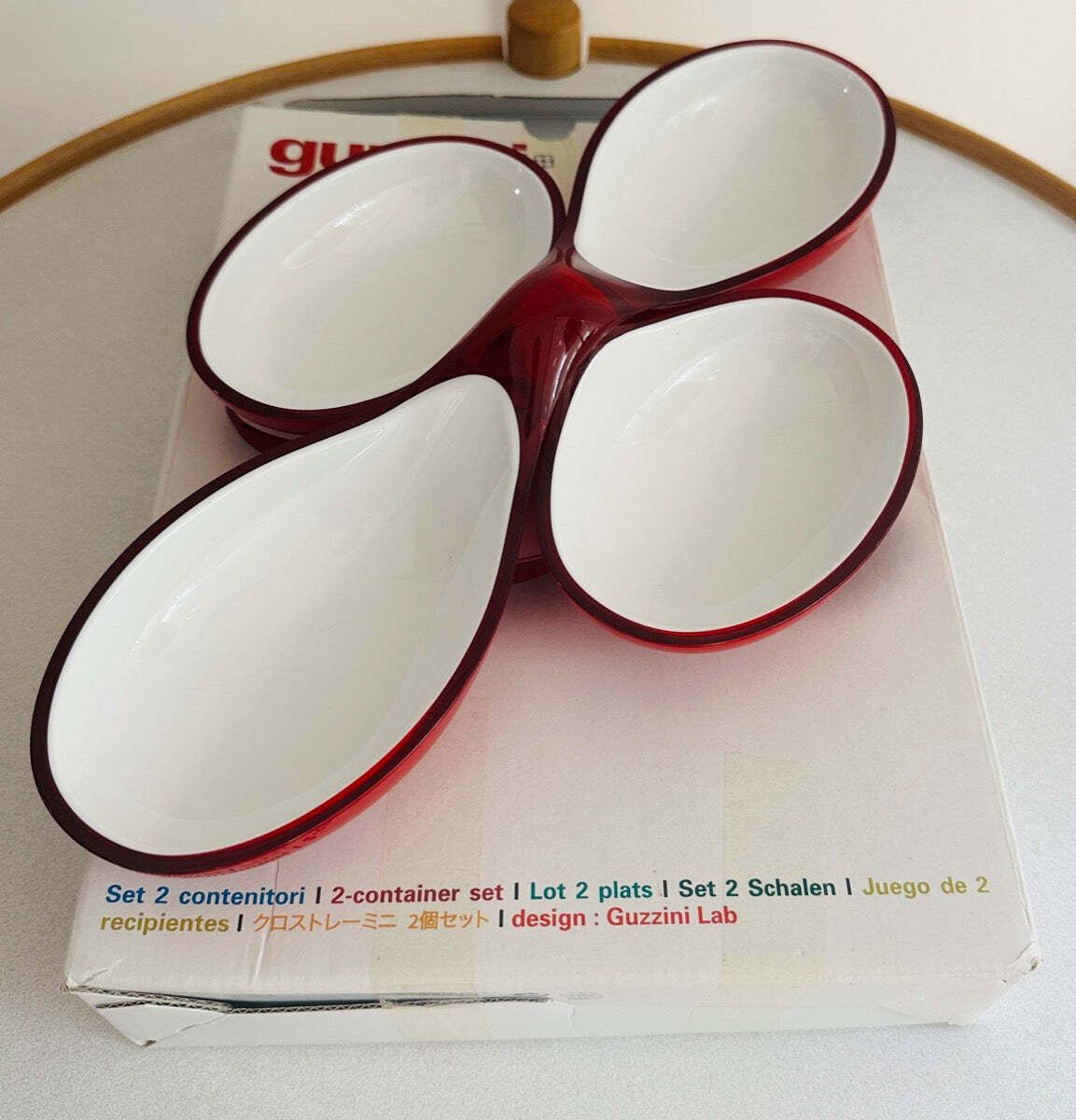 photo vintage 1980s Italian Guzzini Lab Interlocking Plastic Red & White Platter Dishes Inc Original Box