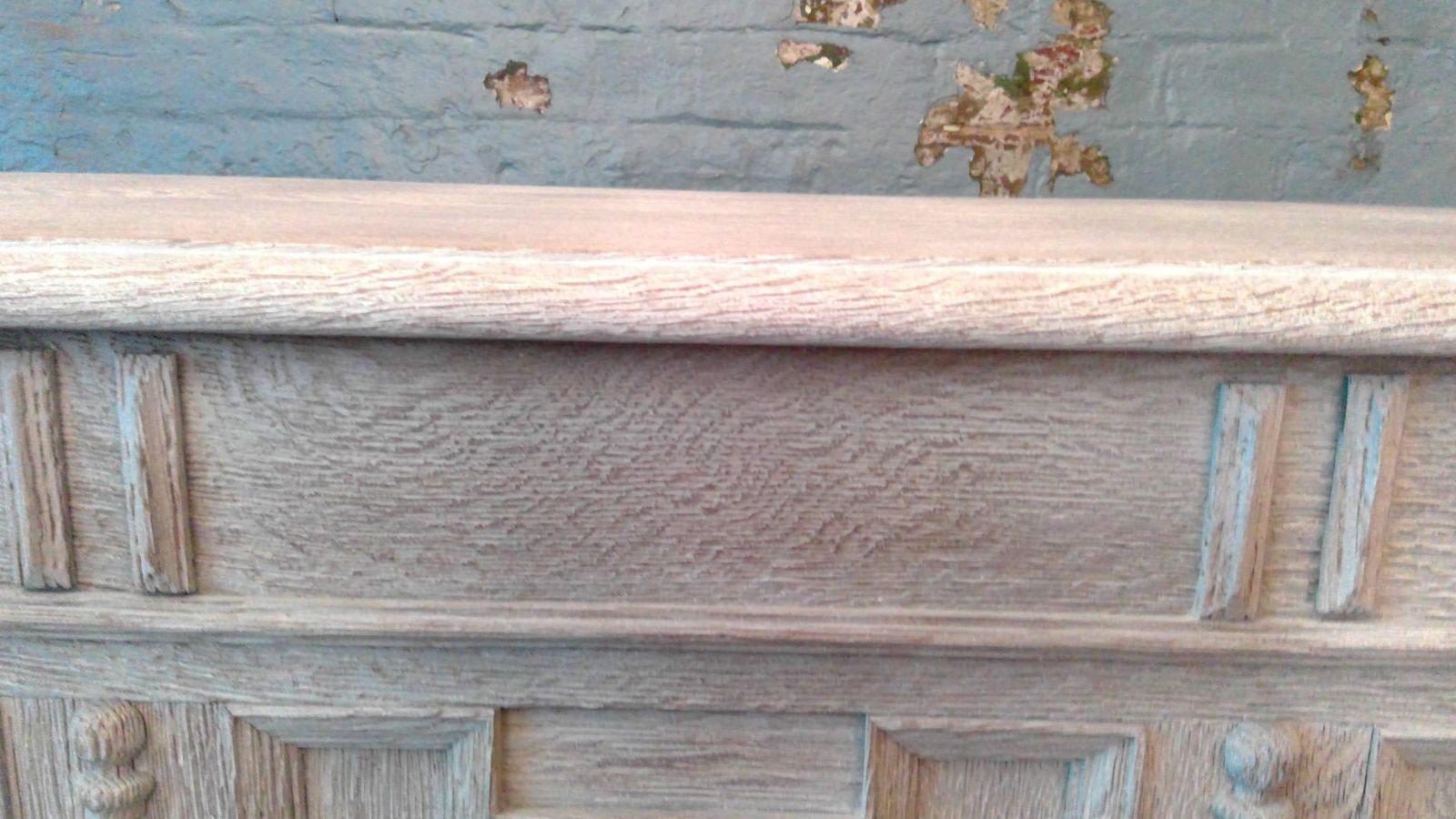 Antique Mock Jacobean Style Limed Oak Mule Chest With Lift Up Top photo 550.0
