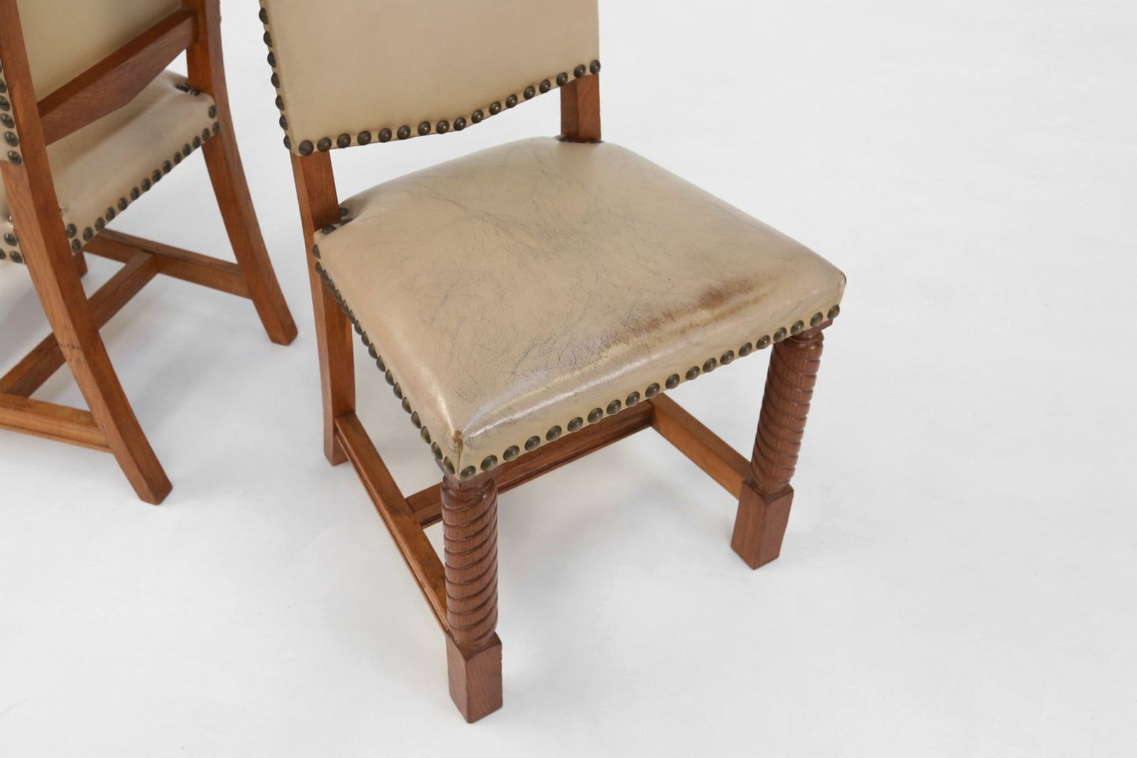 Art Deco Dining Room Charis In Oak And Leather, 1940s, Set Of 8 photo vinterior