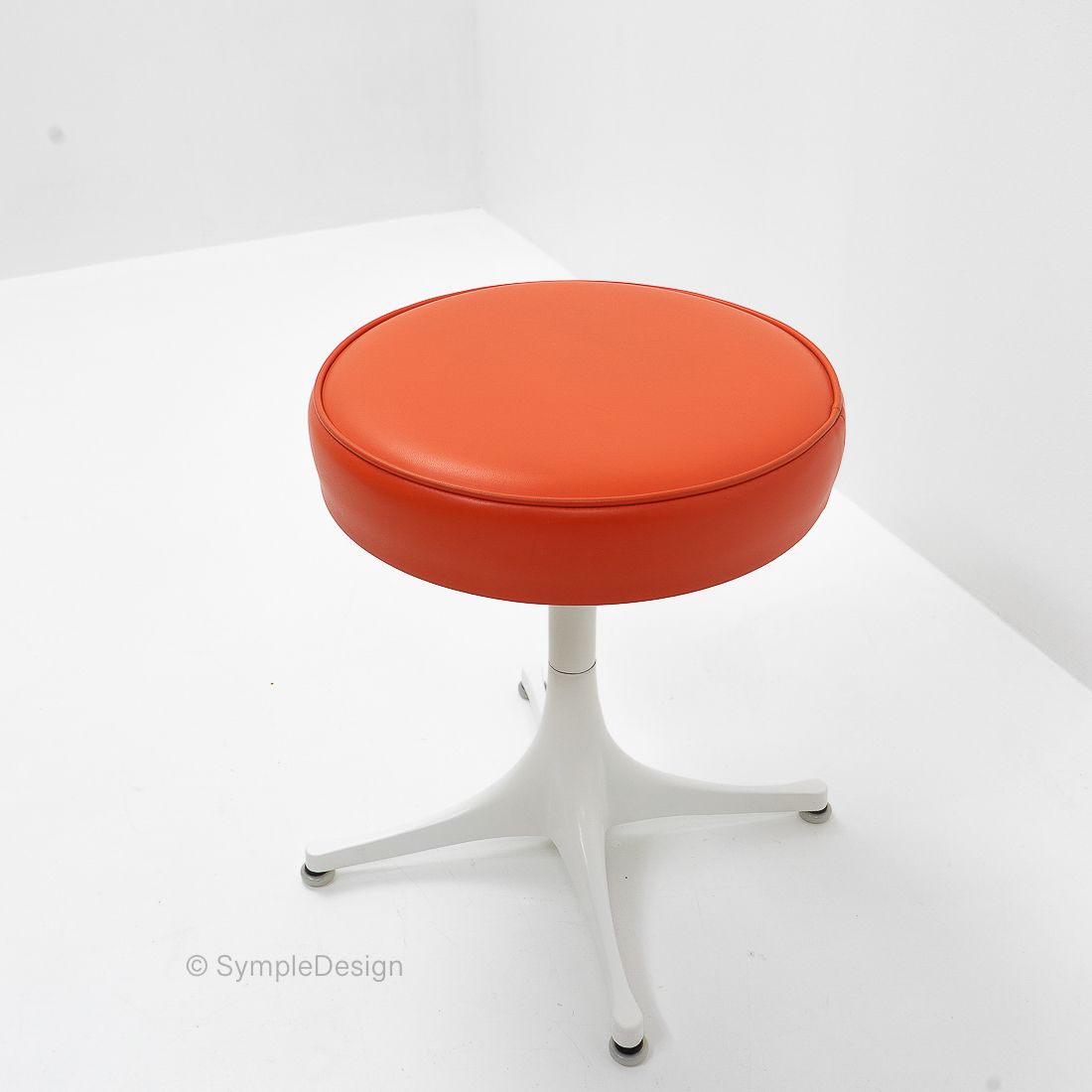 George Nelson Swivel Pedestal Stool For Herman Miller, 1970s (3) photo vinterior