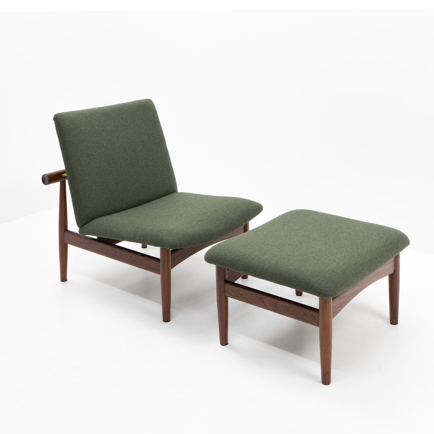 Finn Juhl Lounge Chair And Ottoman, Japan Series photo furniture