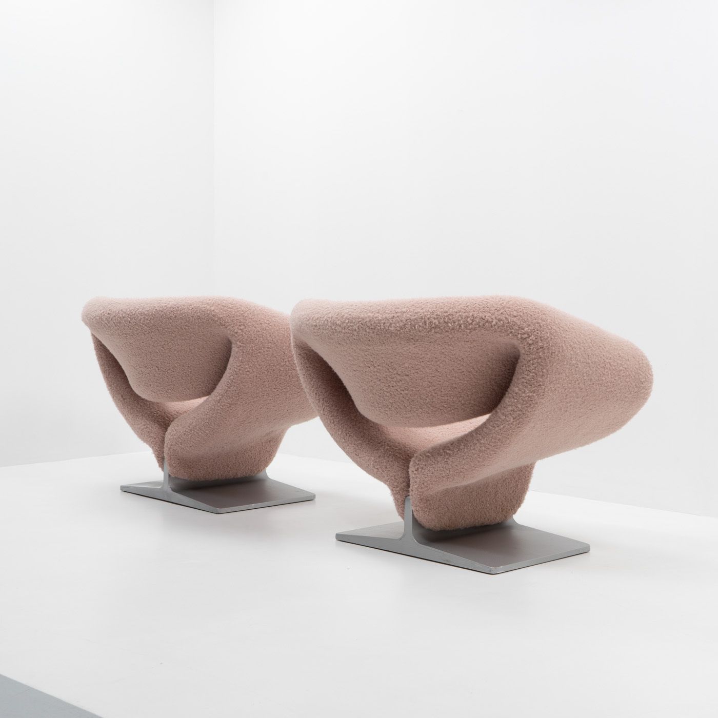 Pierre Paulin, Ribbon Chairs By Artifort – 1990s photo vintage