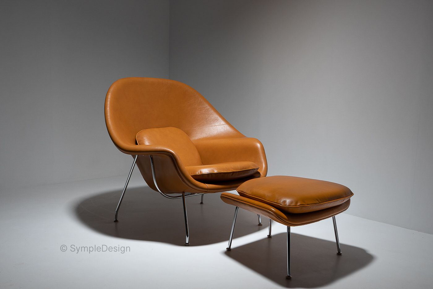 Womb Chair And Ottoman By Eero Saarinen For Knoll, 2000s photo vintage