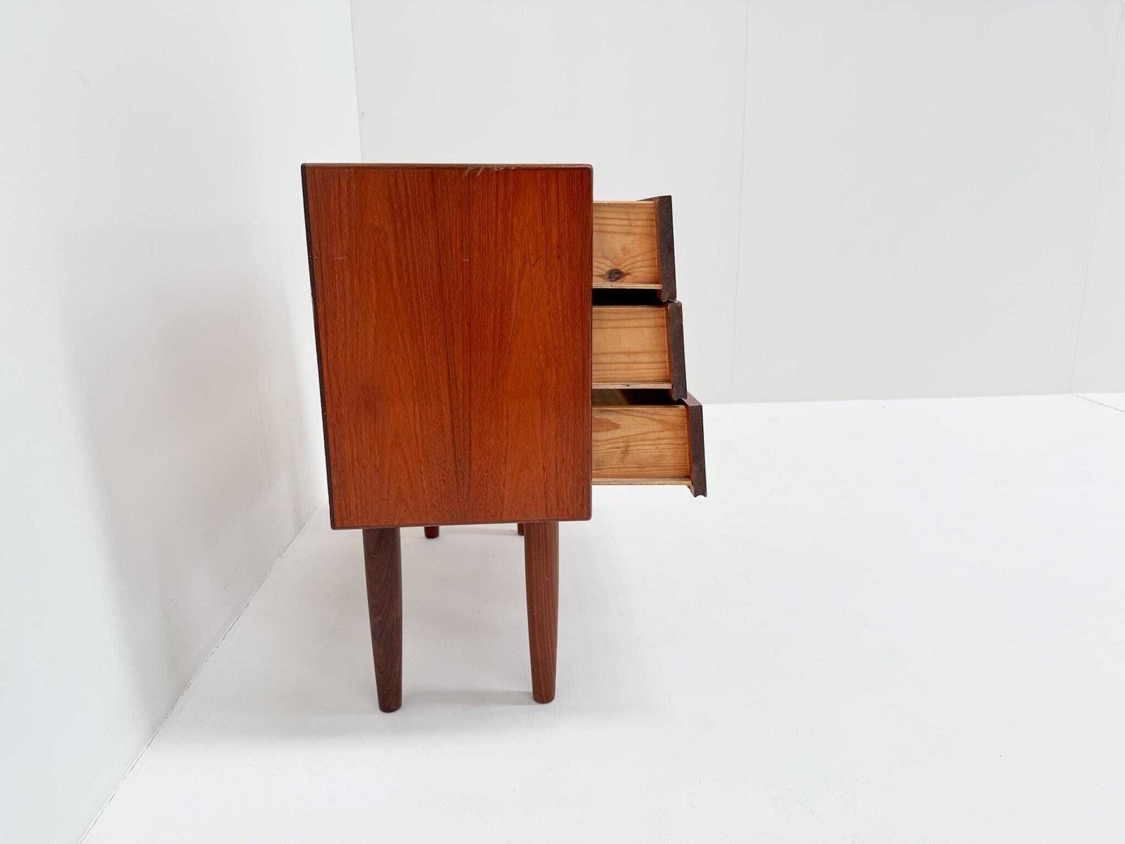 Mid Century Danish Teak Chest Of Drawers, 1960s photo vinterior