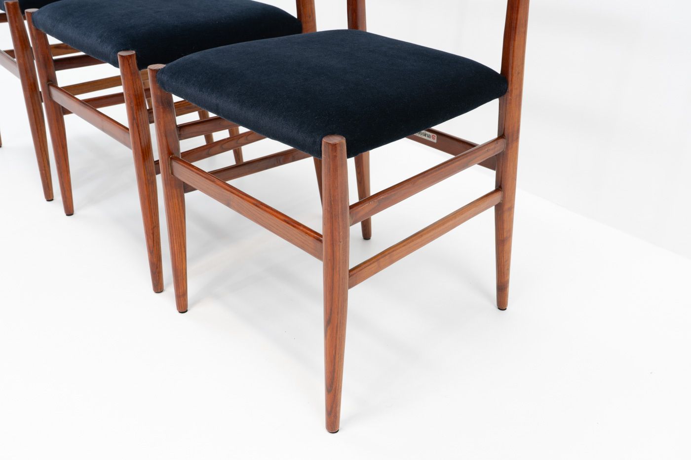 Gio Ponti, Leggera Chair For Cassina, 1970s photo 981.0