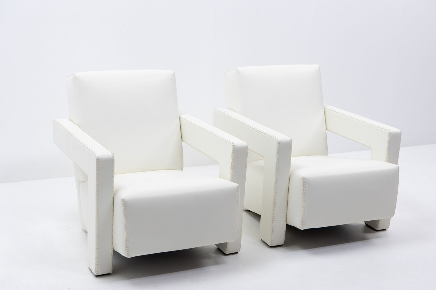 Gerrit Rietveld Utrecht Armchairs By Cassina, Set Of 2 photo for sale