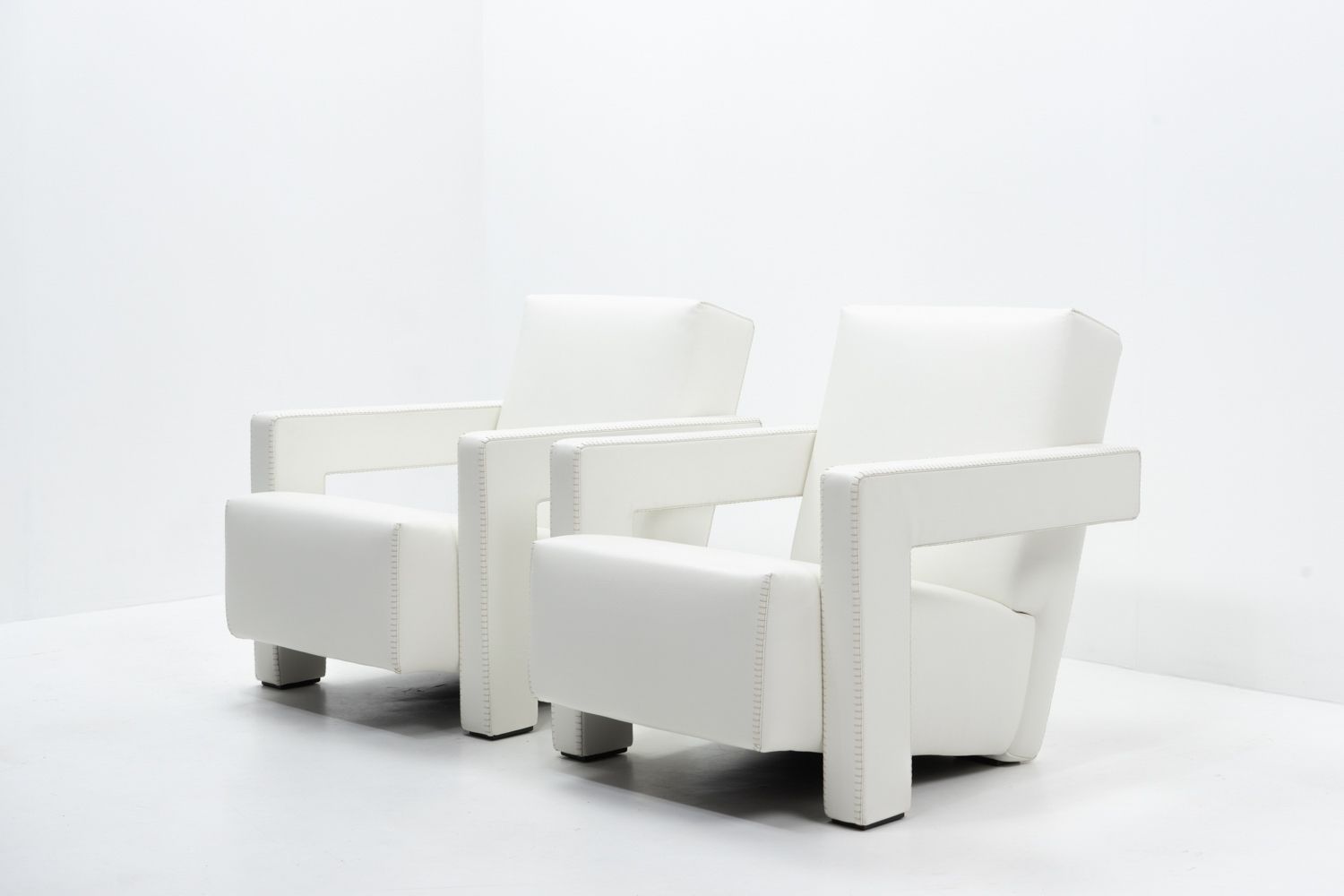 Gerrit Rietveld Utrecht Armchairs By Cassina, Set Of 2 photo Furniture